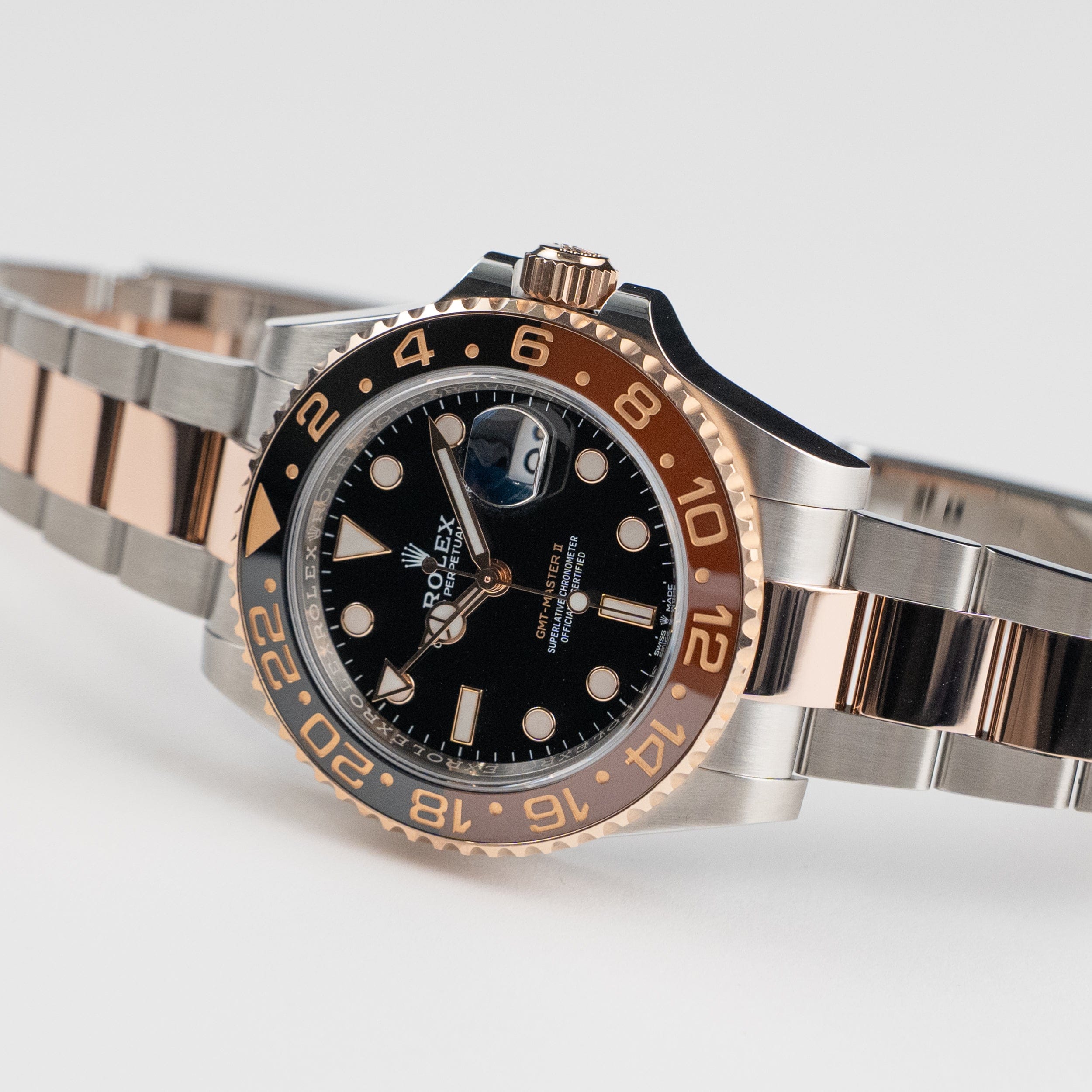 GMT-Master II "Rootbeer" Rose Gold & Steel Black Dial 40mm Product Image 5