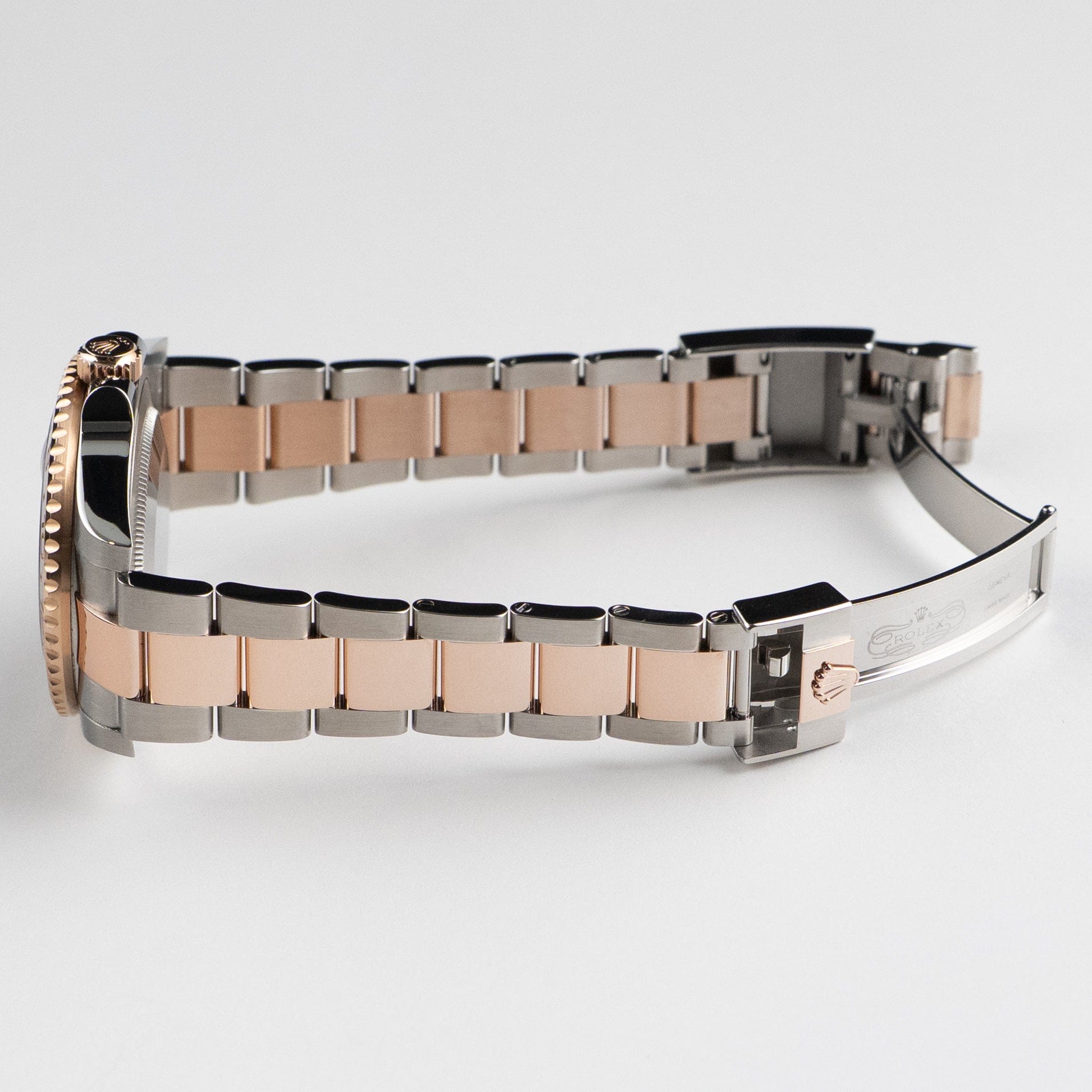 GMT-Master II "Rootbeer" Rose Gold & Steel Black Dial 40mm Product Image 8