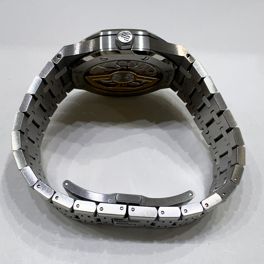 Royal Oak Selfwinding Steel Silver Dial 41mm Product Image 4