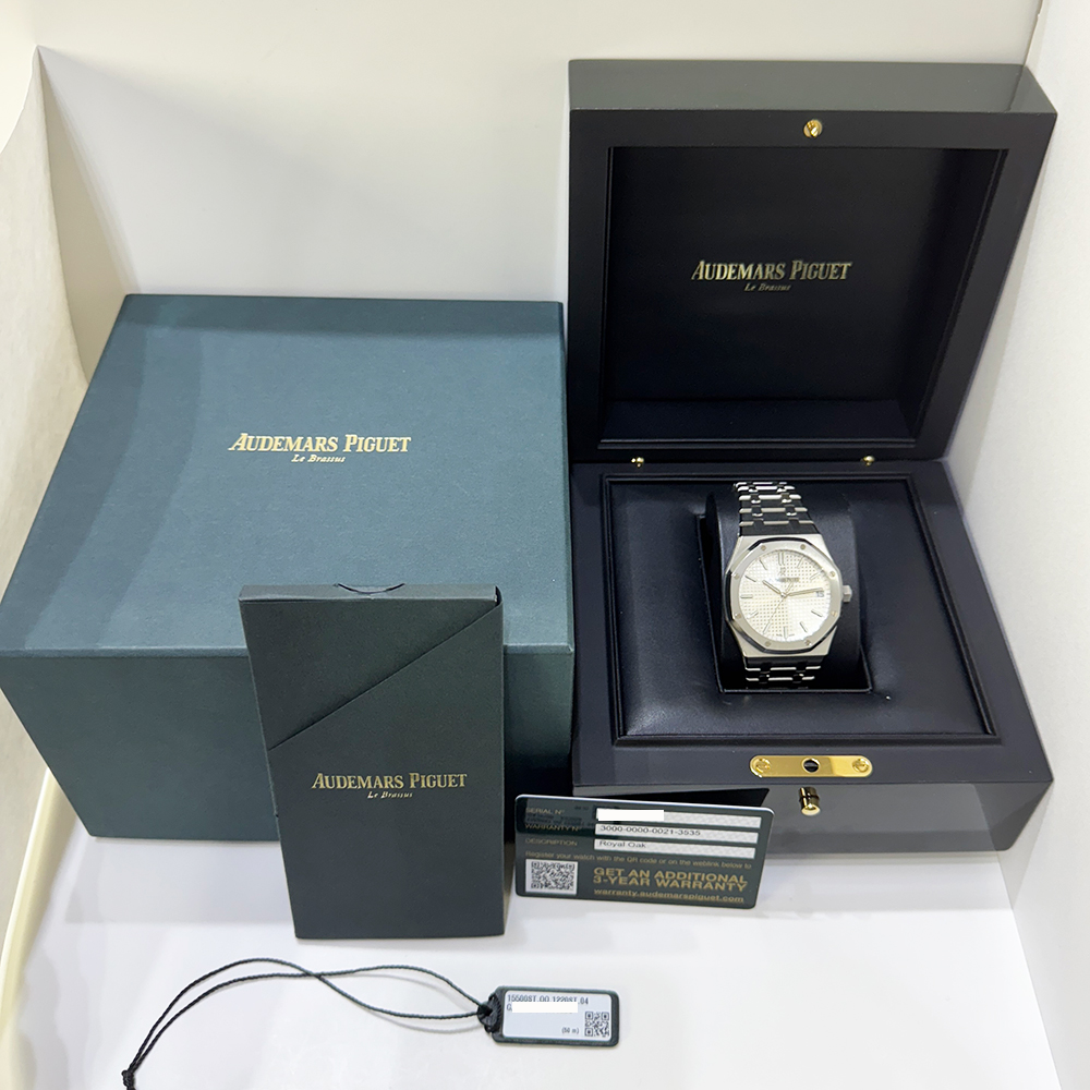 Royal Oak Selfwinding Steel Silver Dial 41mm Product Image 11