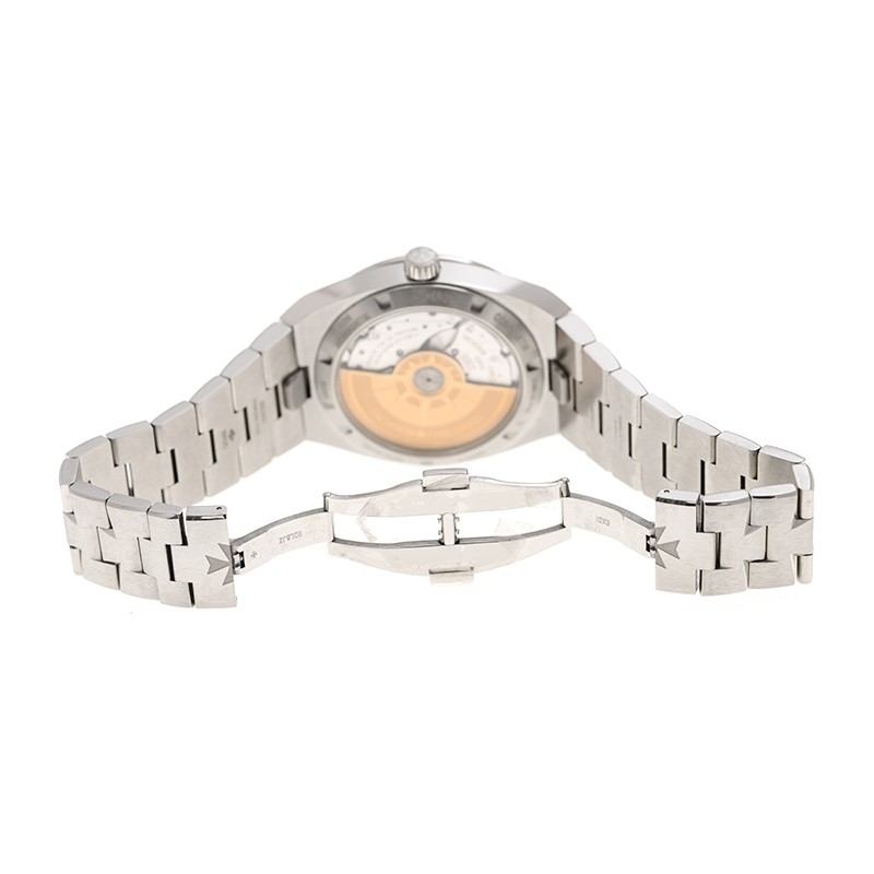 Overseas Date Steel Black Dial 41mm Product Image 5