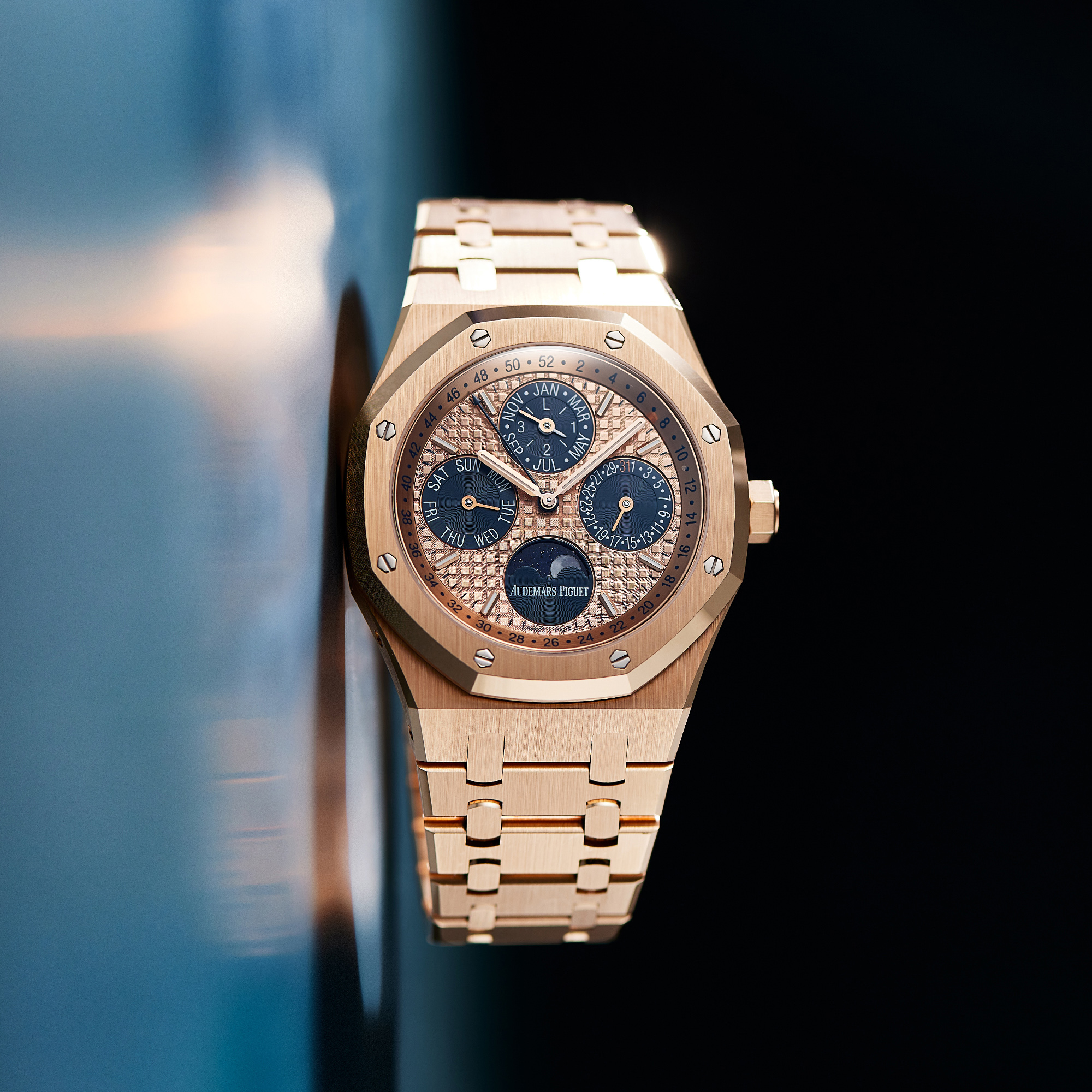 Royal Oak Perpetual Calendar Rose Gold Pink Dial 41mm Product Image