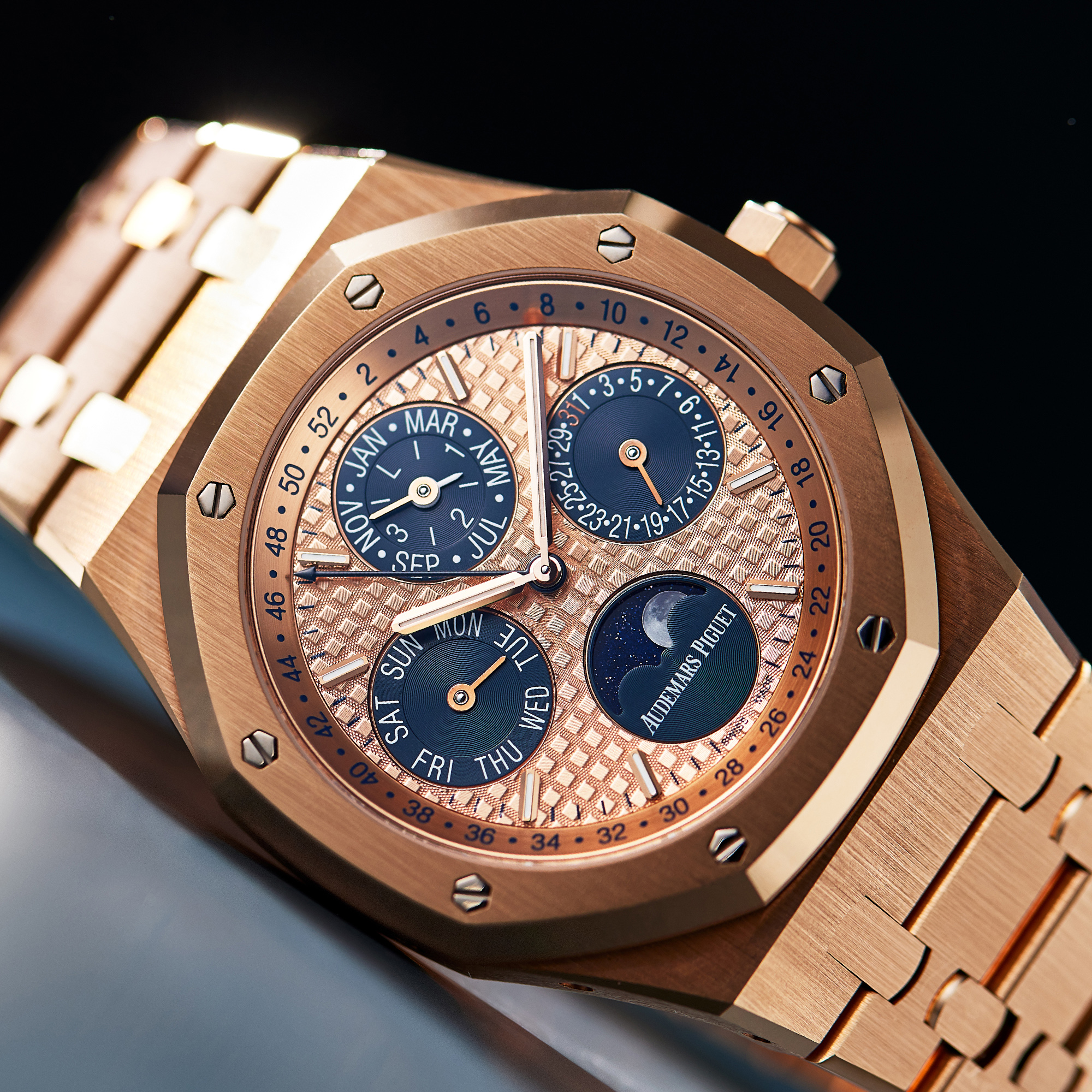Royal Oak Perpetual Calendar Rose Gold Pink Dial 41mm Product Image