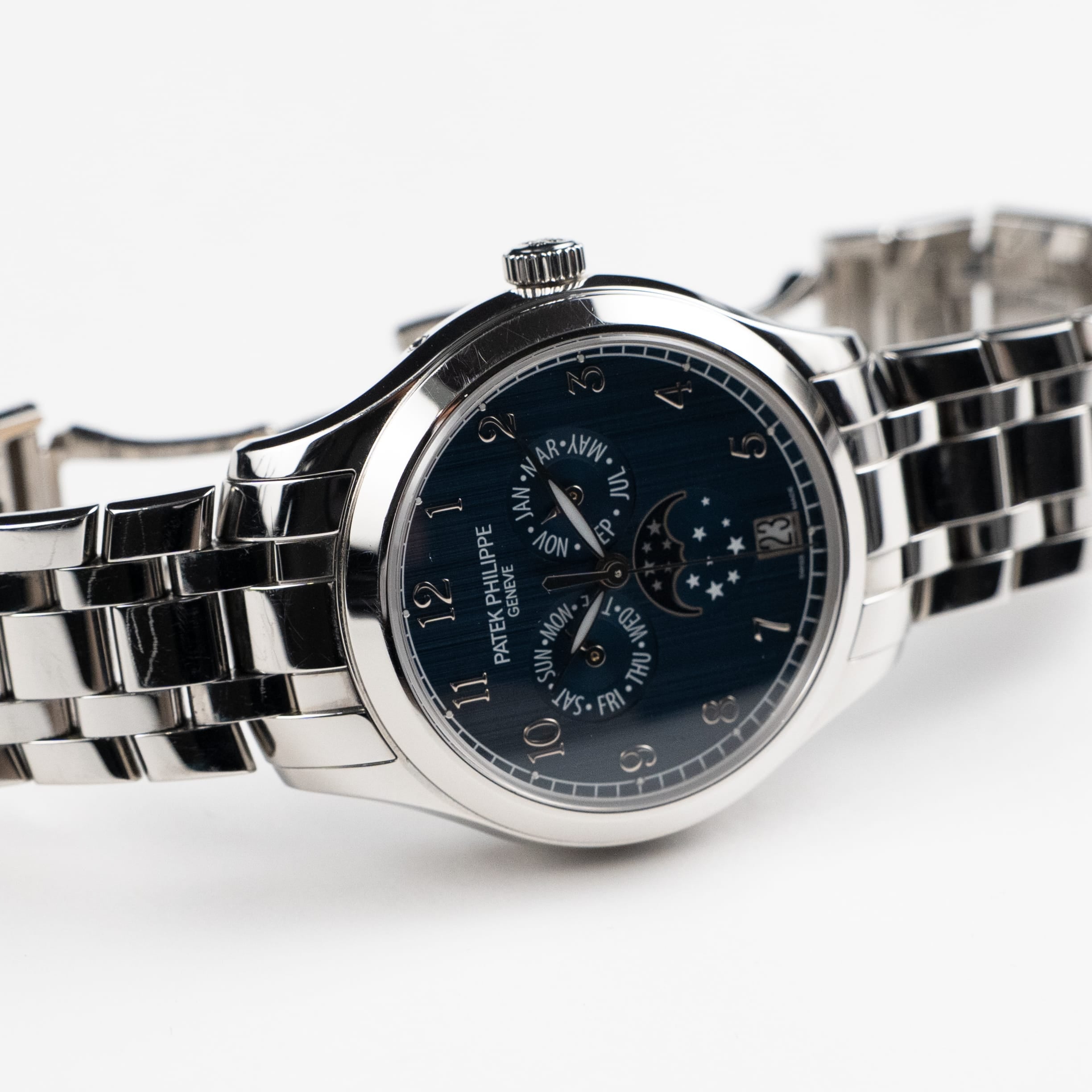 Annual Calendar Steel Blue Dial 38mm Product Image 5