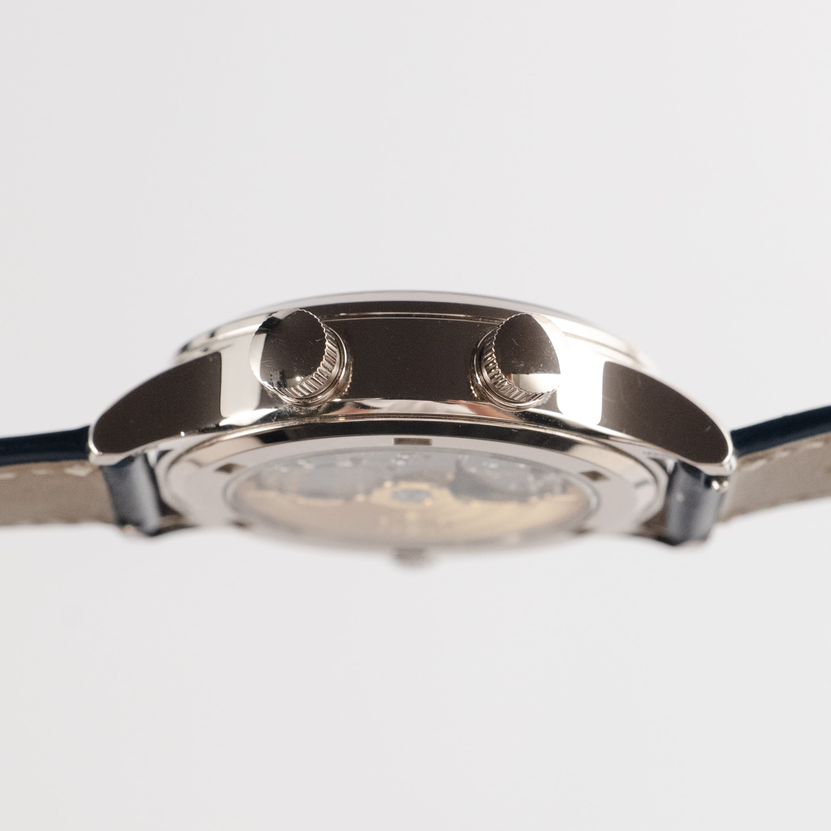 Calatrava Pilot Travel Time White Gold Blue Dial 37mm Product Image 7