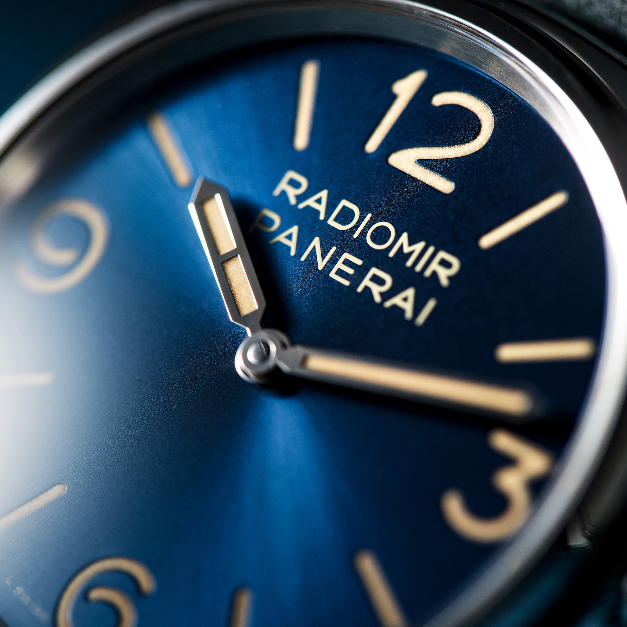 Radiomir Officine Steel Blue Dial 45mm Product Image 12