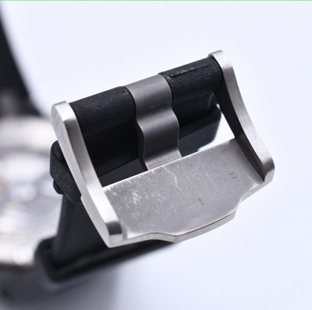 Royal Oak Offshore Carbon Black Dial 44mm Product Image 6