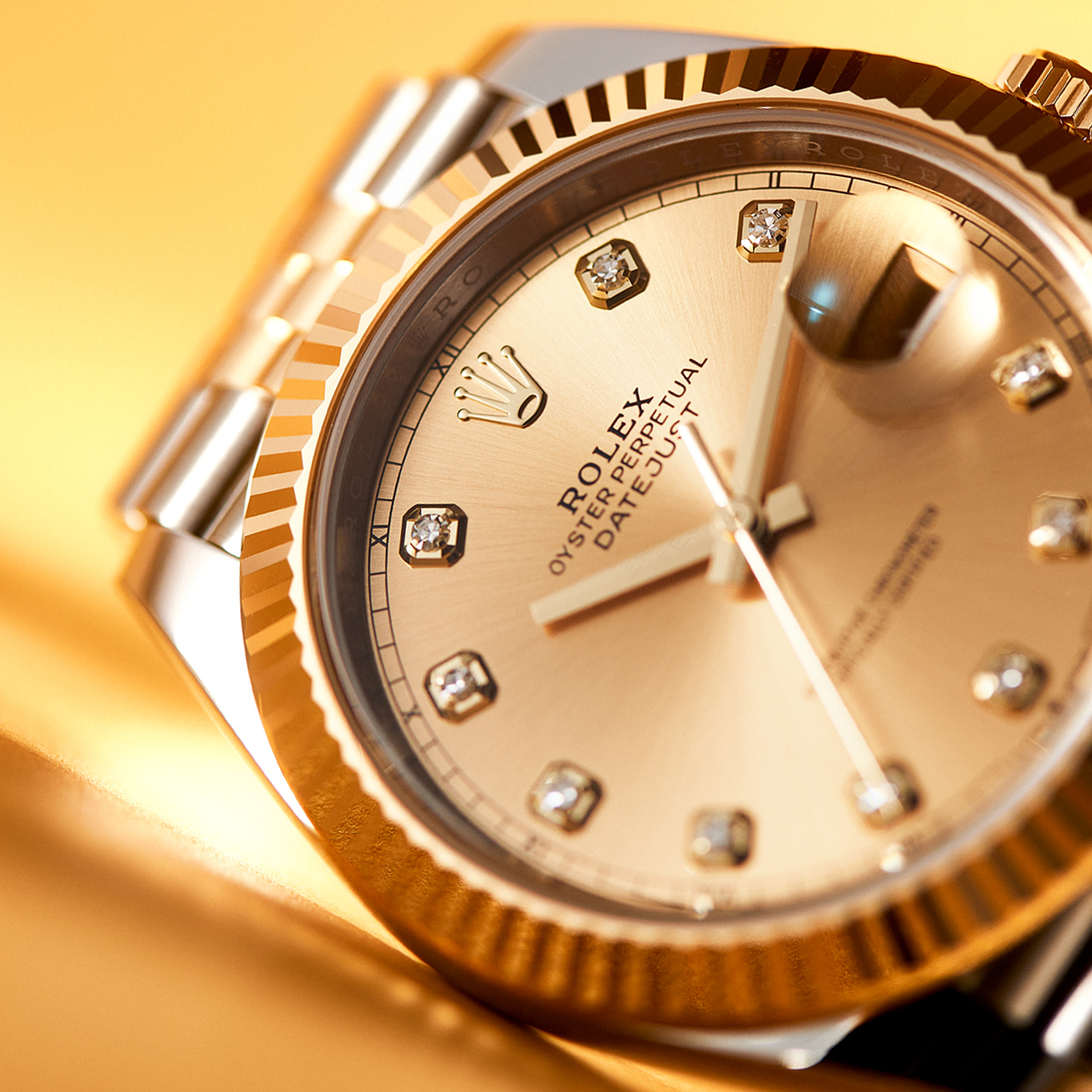 Datejust Yellow Gold & Steel Jubilee Champagne Dial 41mm Product Image 13