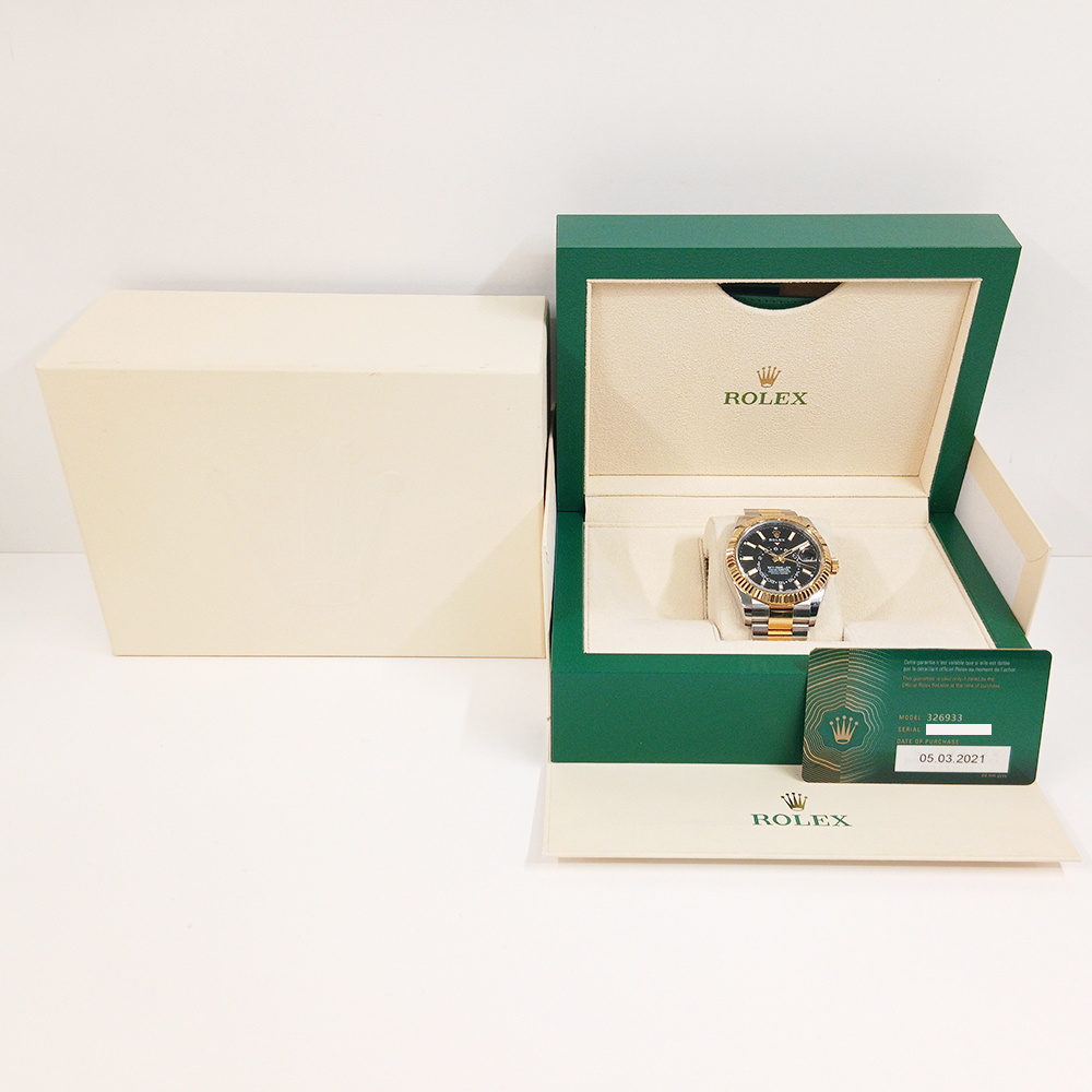 Sky-Dweller Yellow Gold & Steel Black Dial 42mm Product Image 10