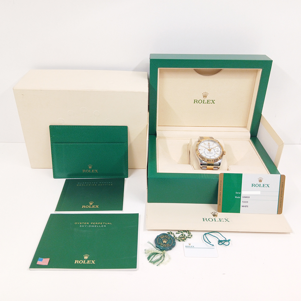 Sky-Dweller Yellow Gold & Steel White Dial 42mm Product Image 10