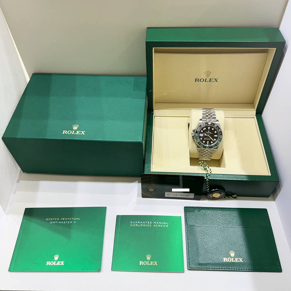 GMT-Master II Steel Jubilee Black Dial "Sprite" 40mm Product Image 10
