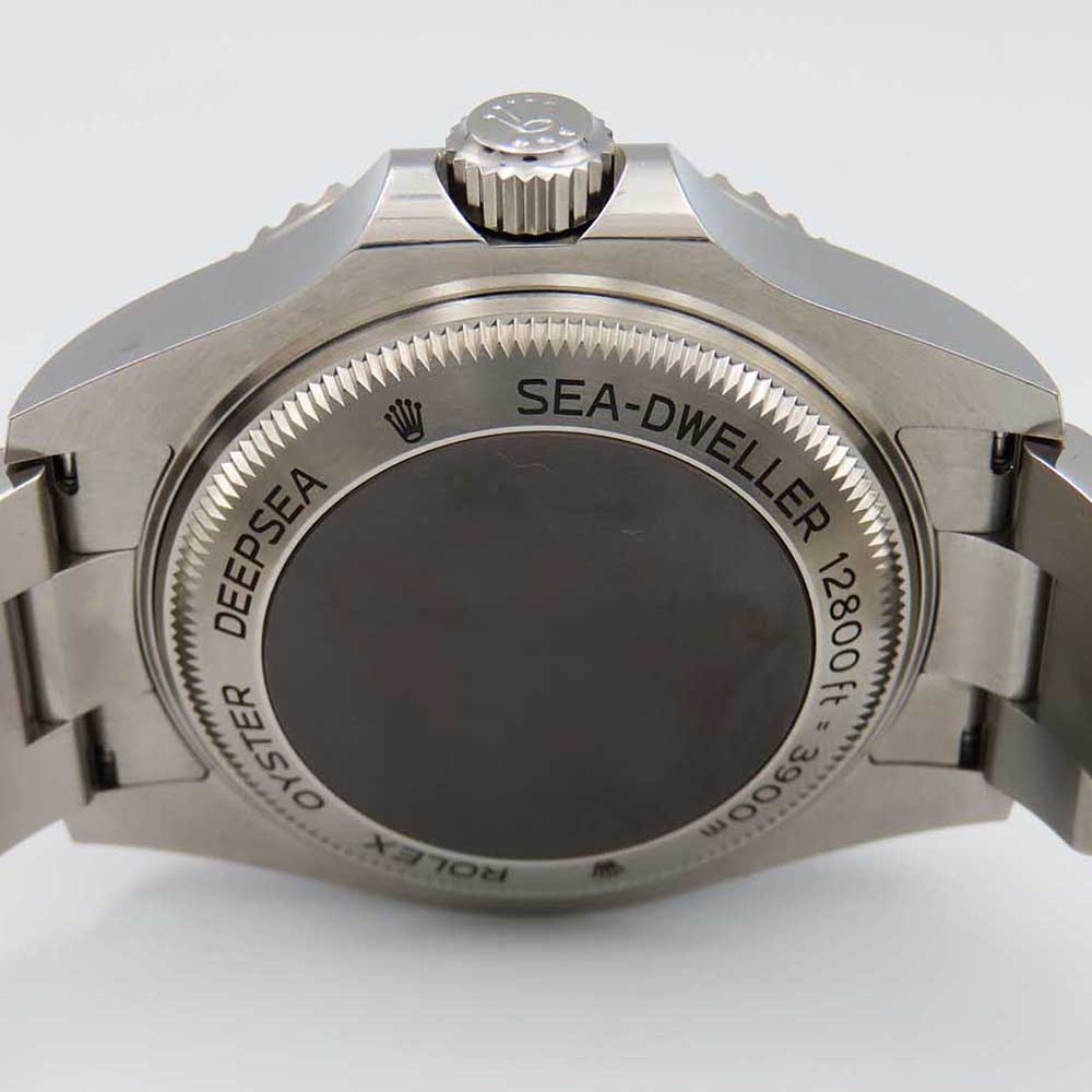 Sea-Dweller Steel Black Dial 44mm Product Image 6