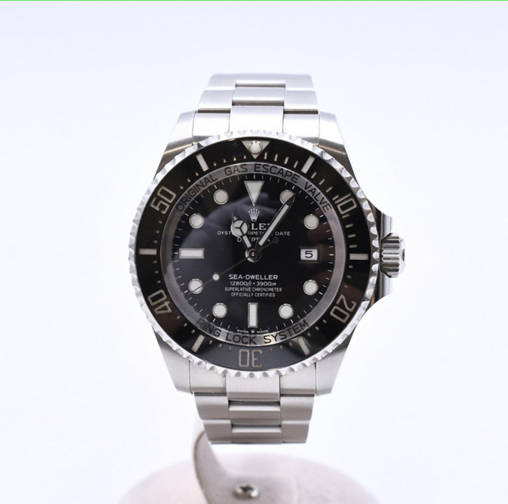 Sea-Dweller Steel Black Dial 44mm Product Image 1