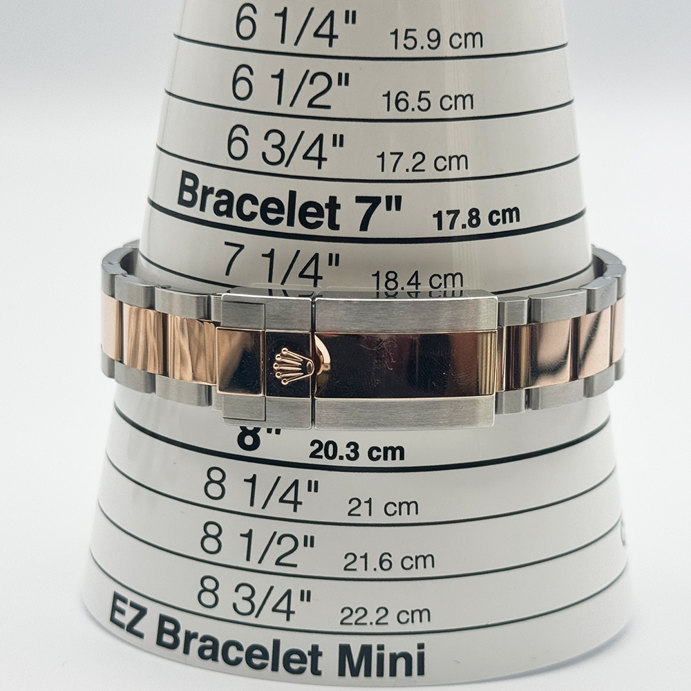 Yacht-Master Rose Gold & Steel Black Dial 40mm Product Image 8