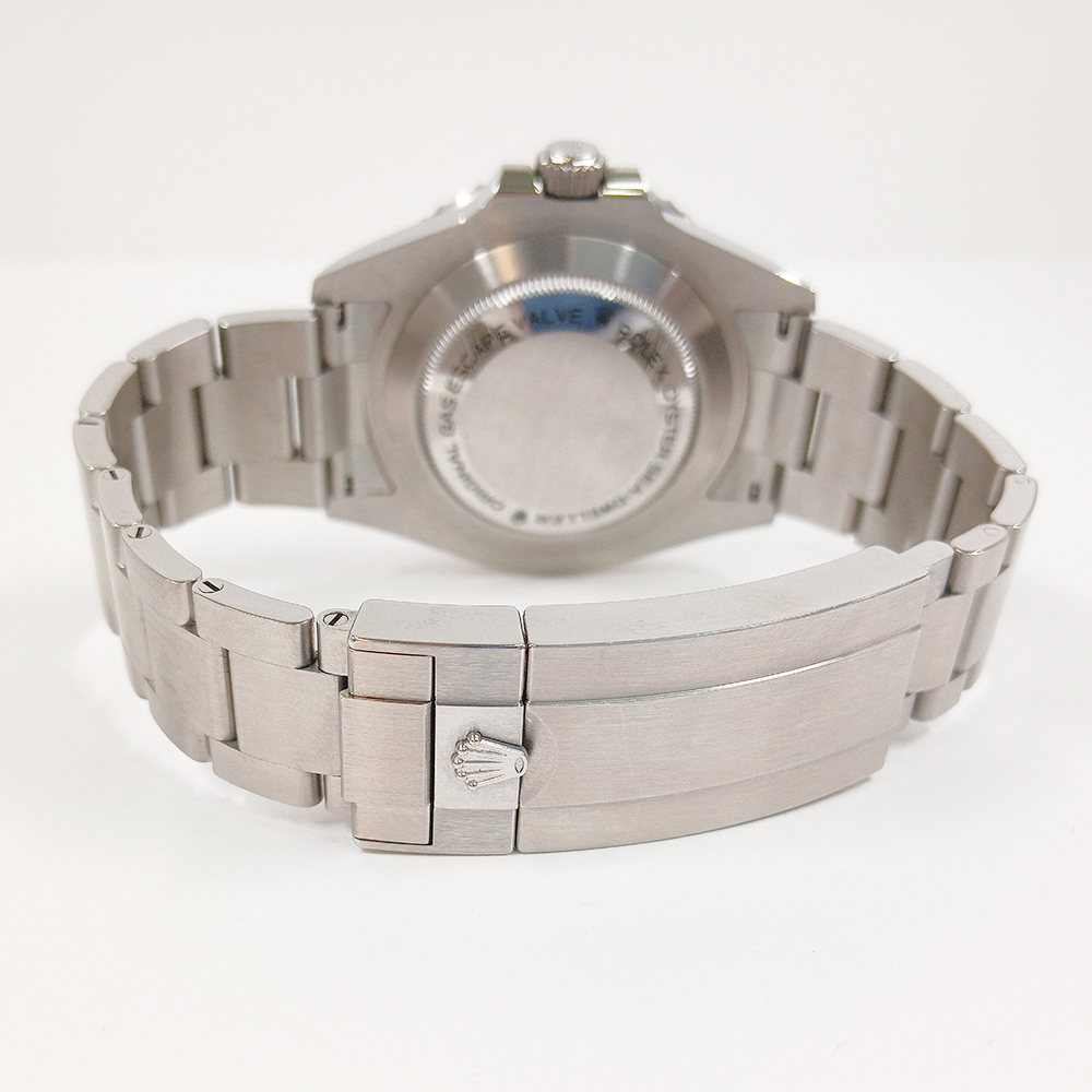 Sea-Dweller Steel Black Dial 43mm Product Image 3