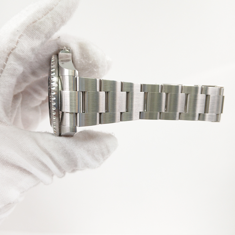 Sea-Dweller Steel Black Dial 43mm Product Image 9