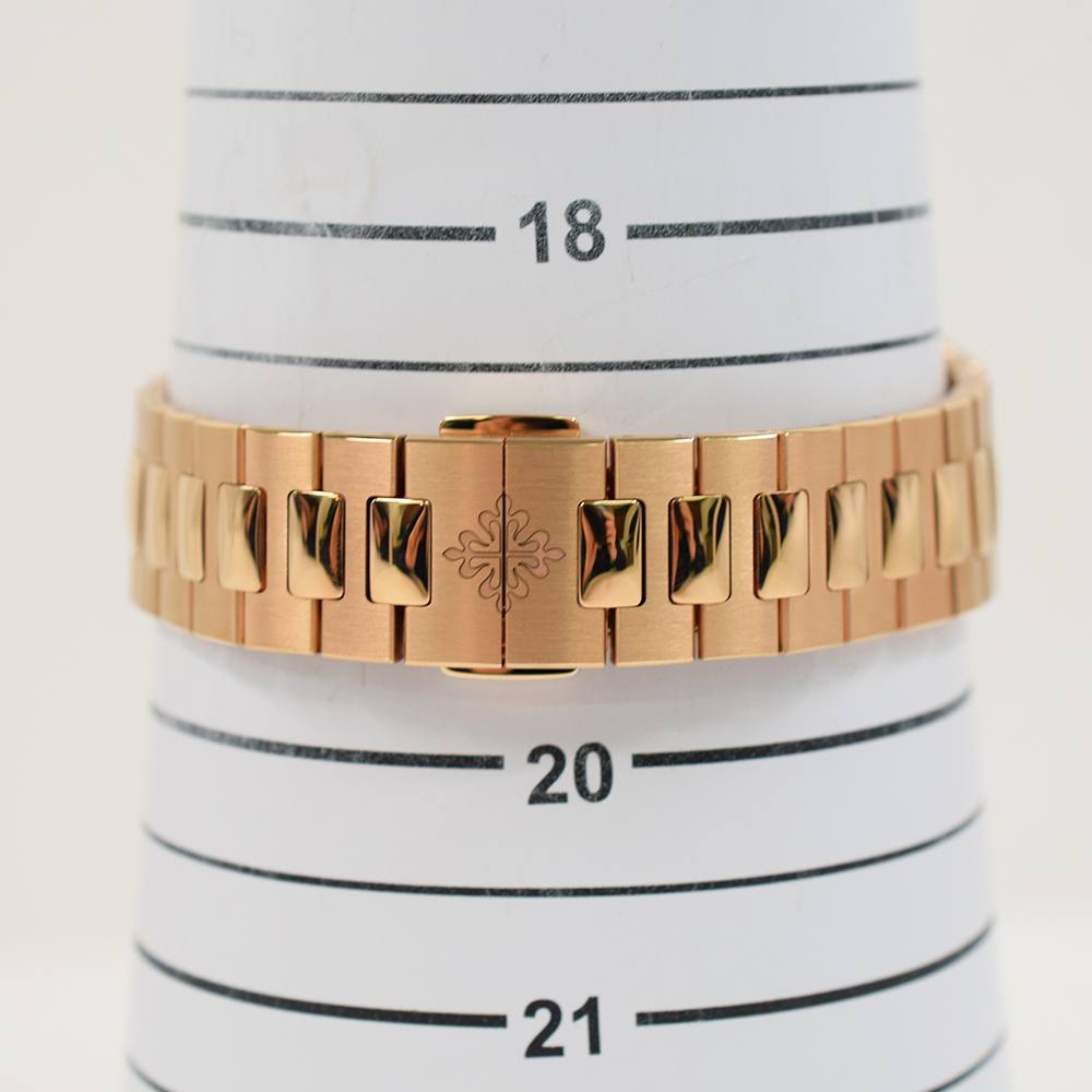 Nautilus Travel Time Rose Gold Blue Dial 40mm Product Image 8