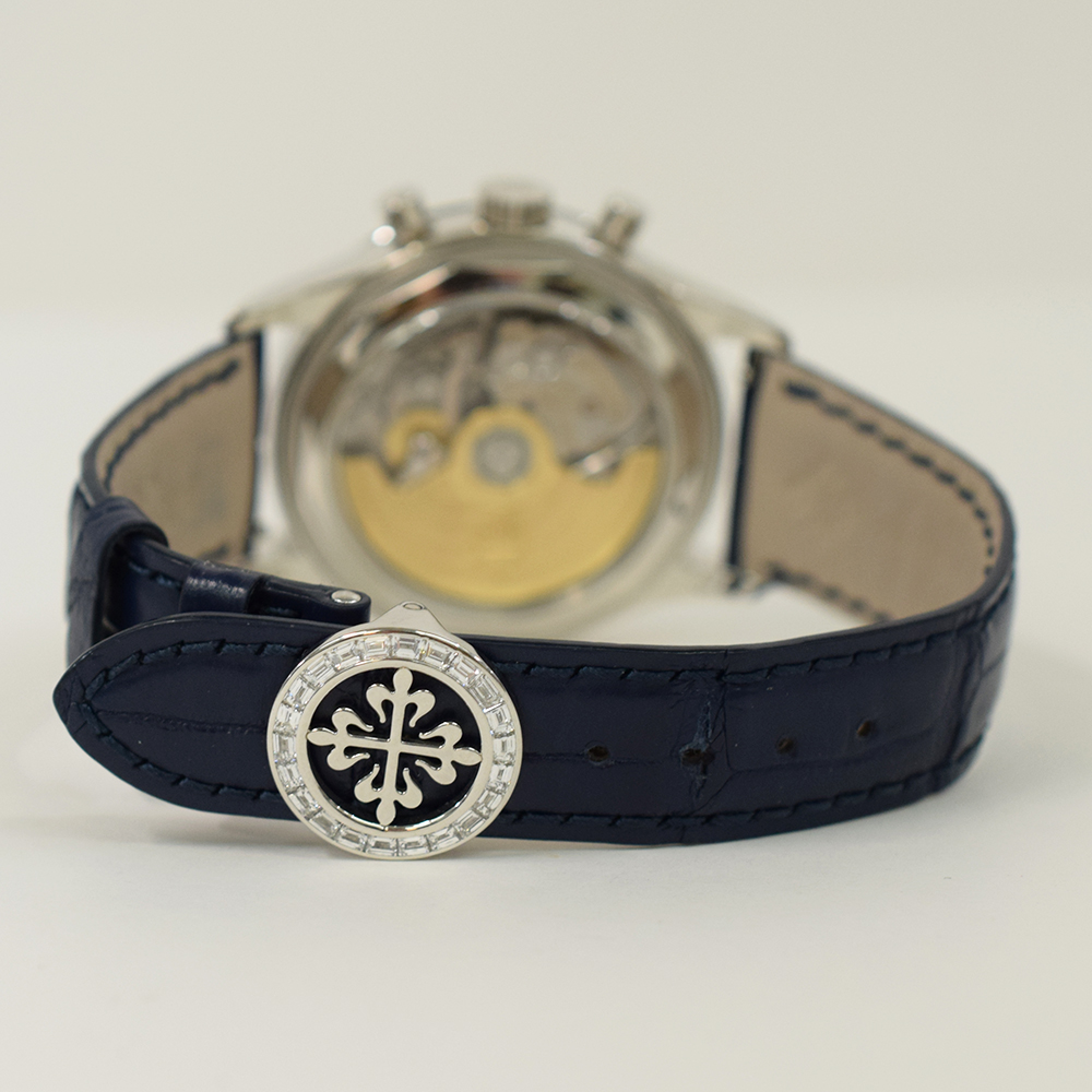 Annual Calendar Chronograph Platinum Diamond Blue Dial 40mm Product Image 3