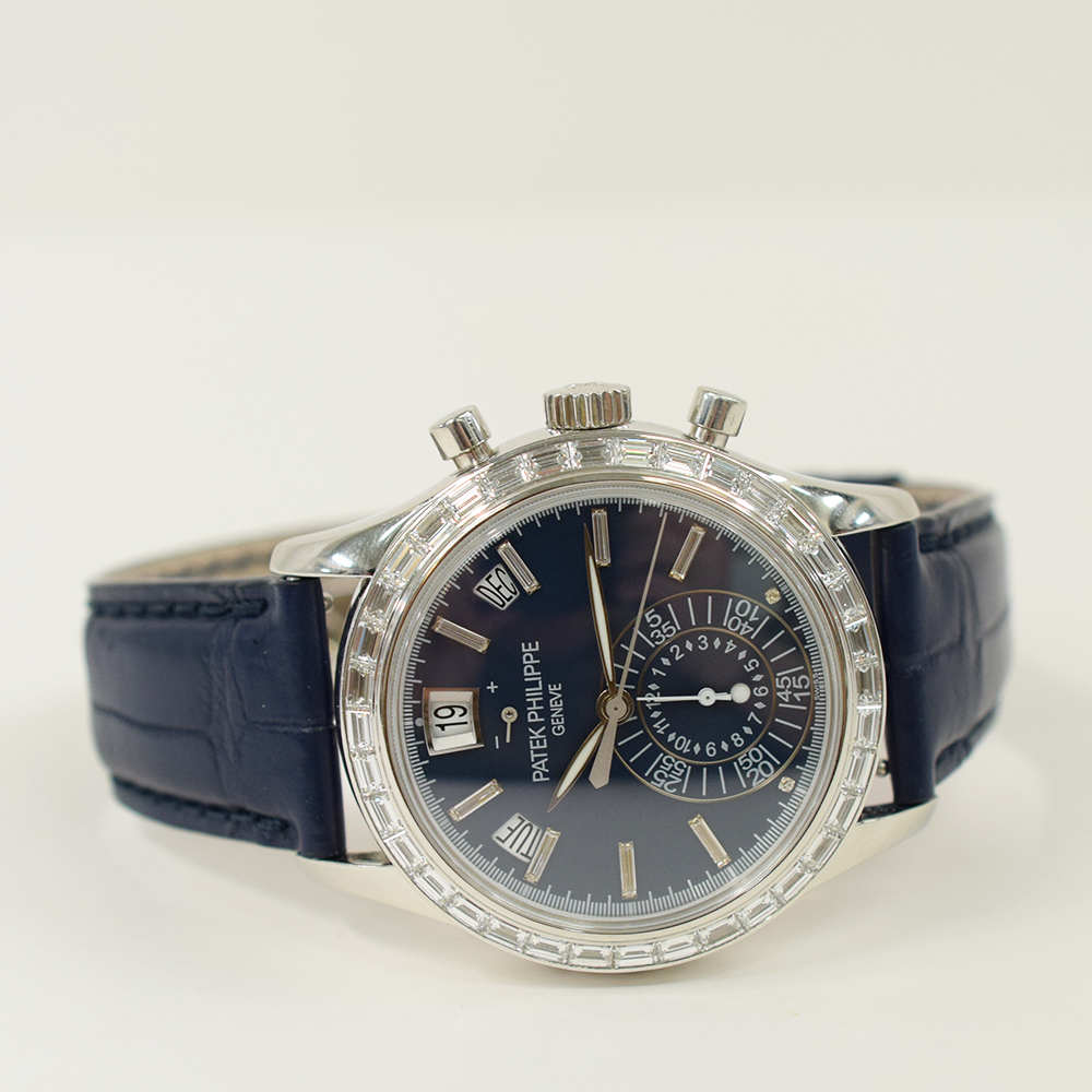 Annual Calendar Chronograph Platinum Diamond Blue Dial 40mm Product Image 2