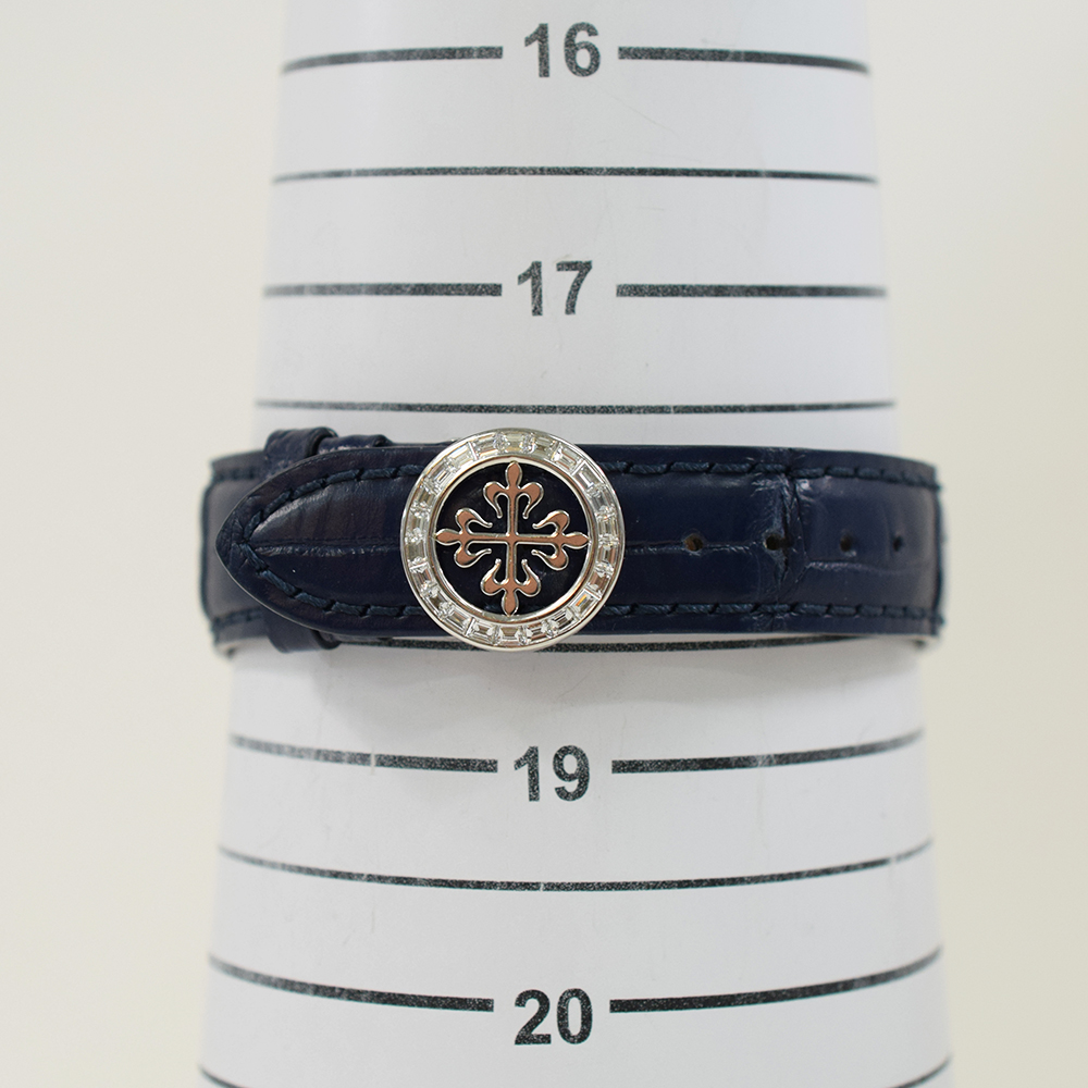 Annual Calendar Chronograph Platinum Diamond Blue Dial 40mm Product Image 8