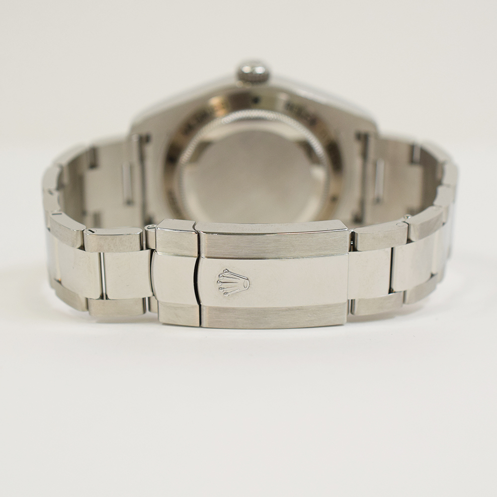 Milgauss GV Steel Z-Blue Dial 40mm Product Image 3