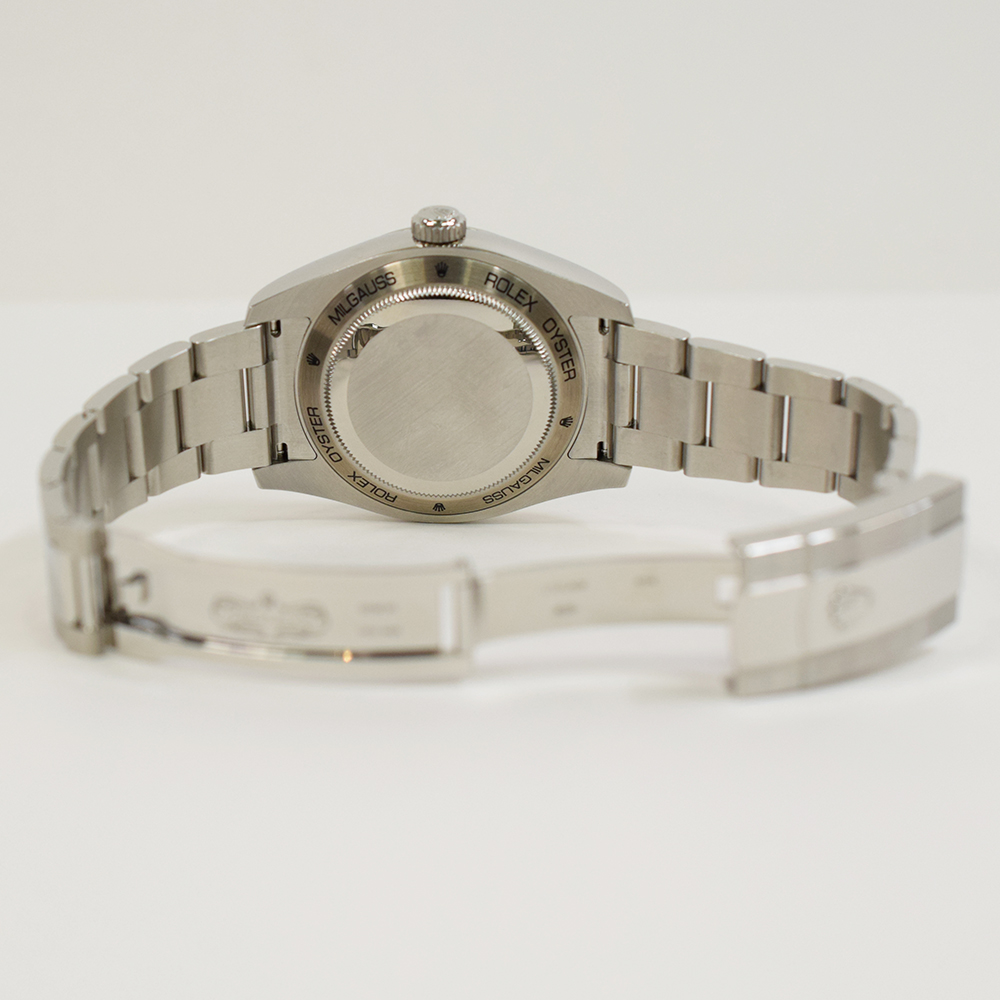 Milgauss GV Steel Z-Blue Dial 40mm Product Image 5