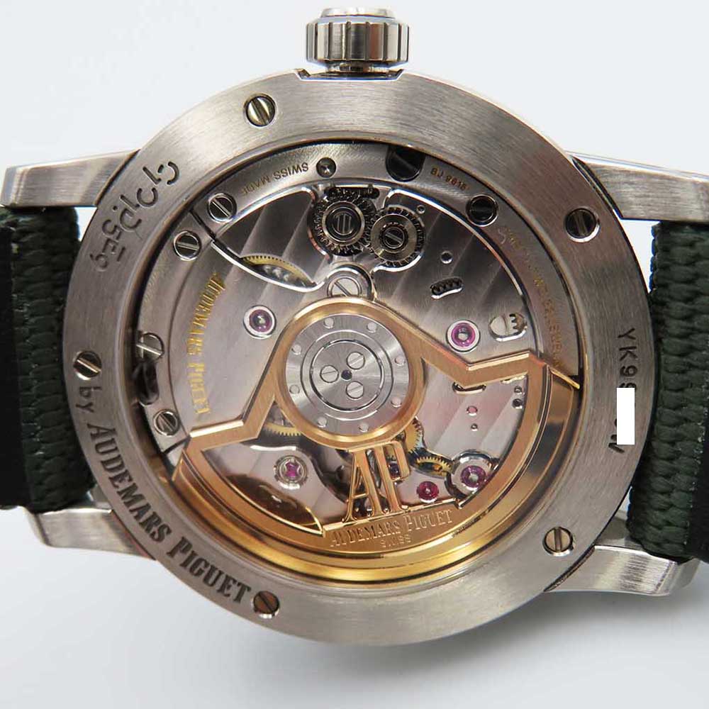 Code 11.59 Steel Green Dial 41mm Product Image 4