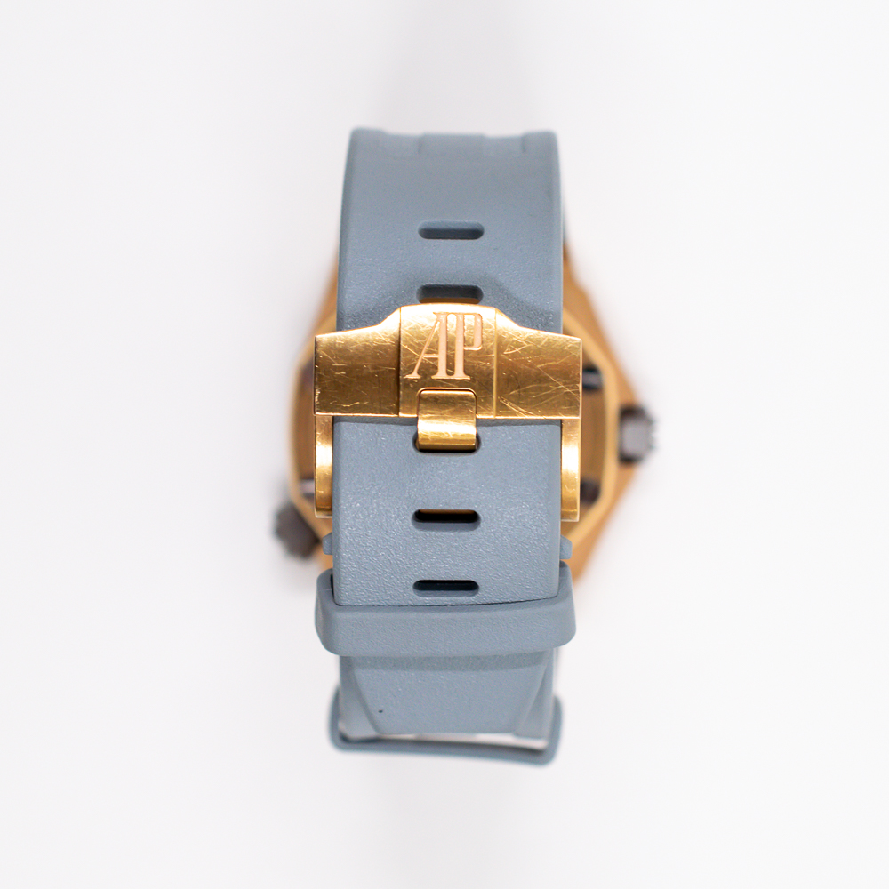Royal Oak Offshore Diver Limited Edition Rose Gold & Titanium Grey Dial 42mm Product Image 3
