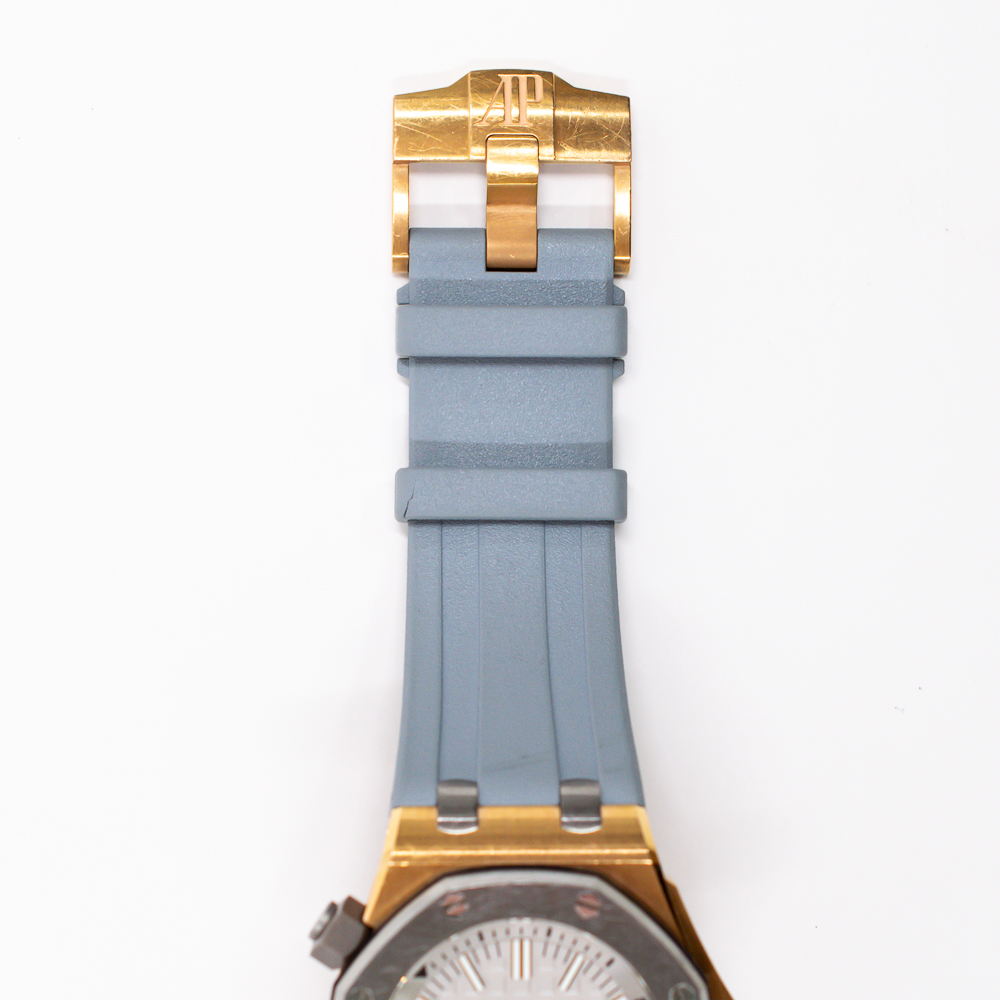 Royal Oak Offshore Diver Limited Edition Rose Gold & Titanium Grey Dial 42mm Product Image 6