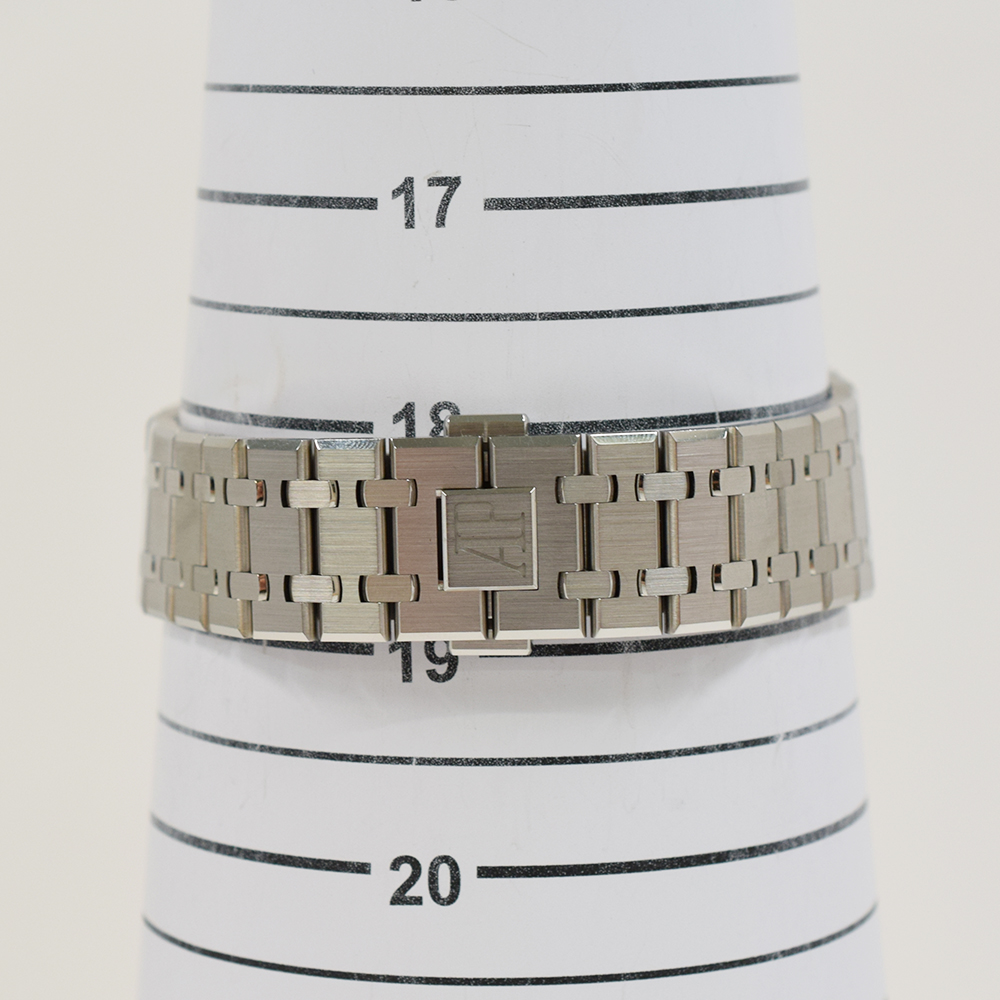 Royal Oak Chronograph Steel Green Dial 41mm Product Image 8