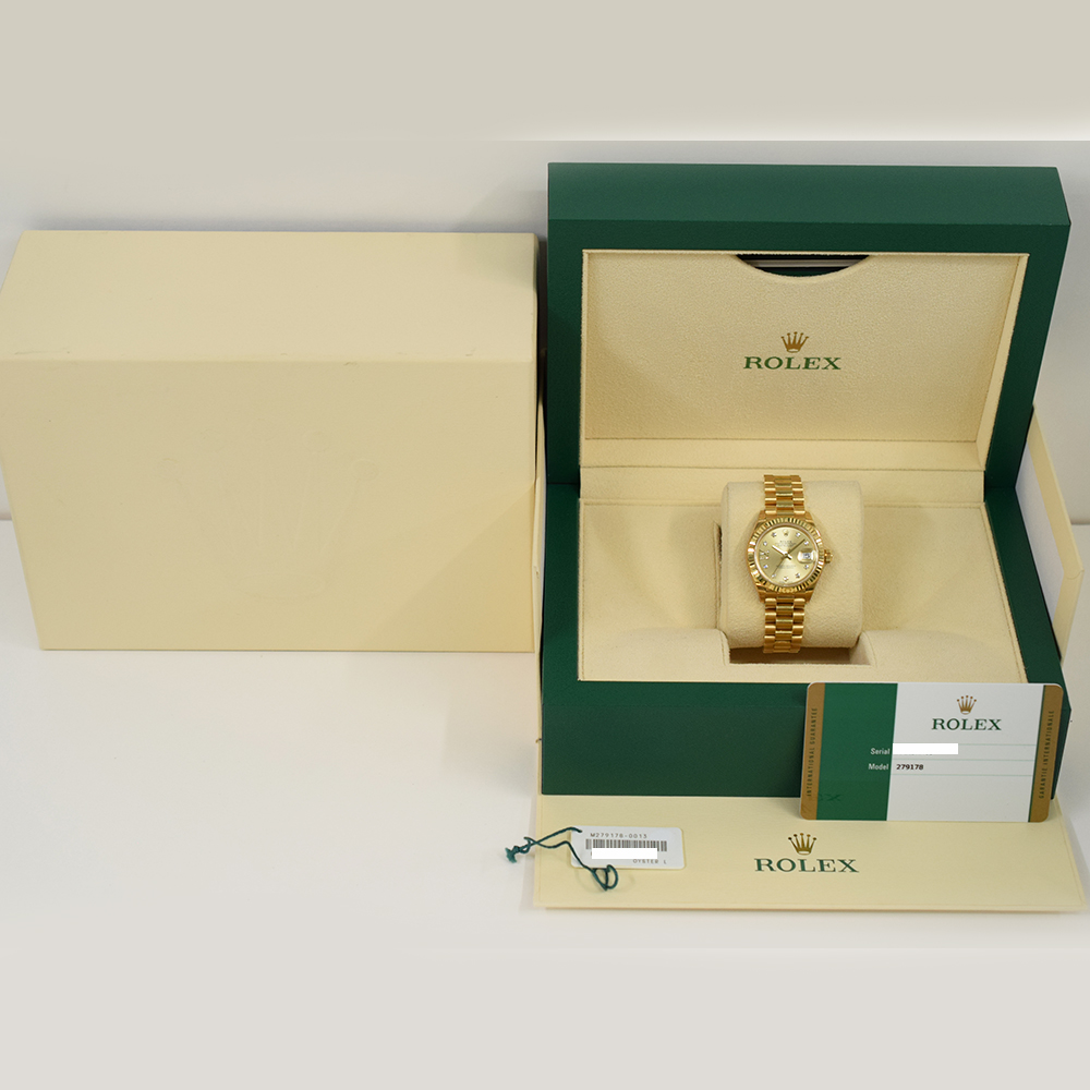Lady-Datejust Yellow Gold Champagne Dial 28mm Product Image 11