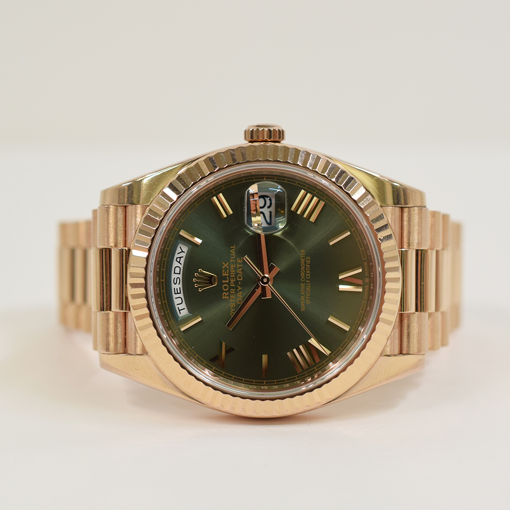 Day-Date Rose Gold Olive Dial 40mm Product Image 2