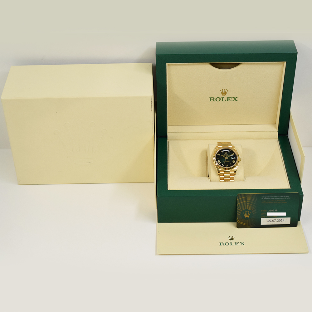 Day-Date Yellow Gold Green Ombré Dial Product Image 10