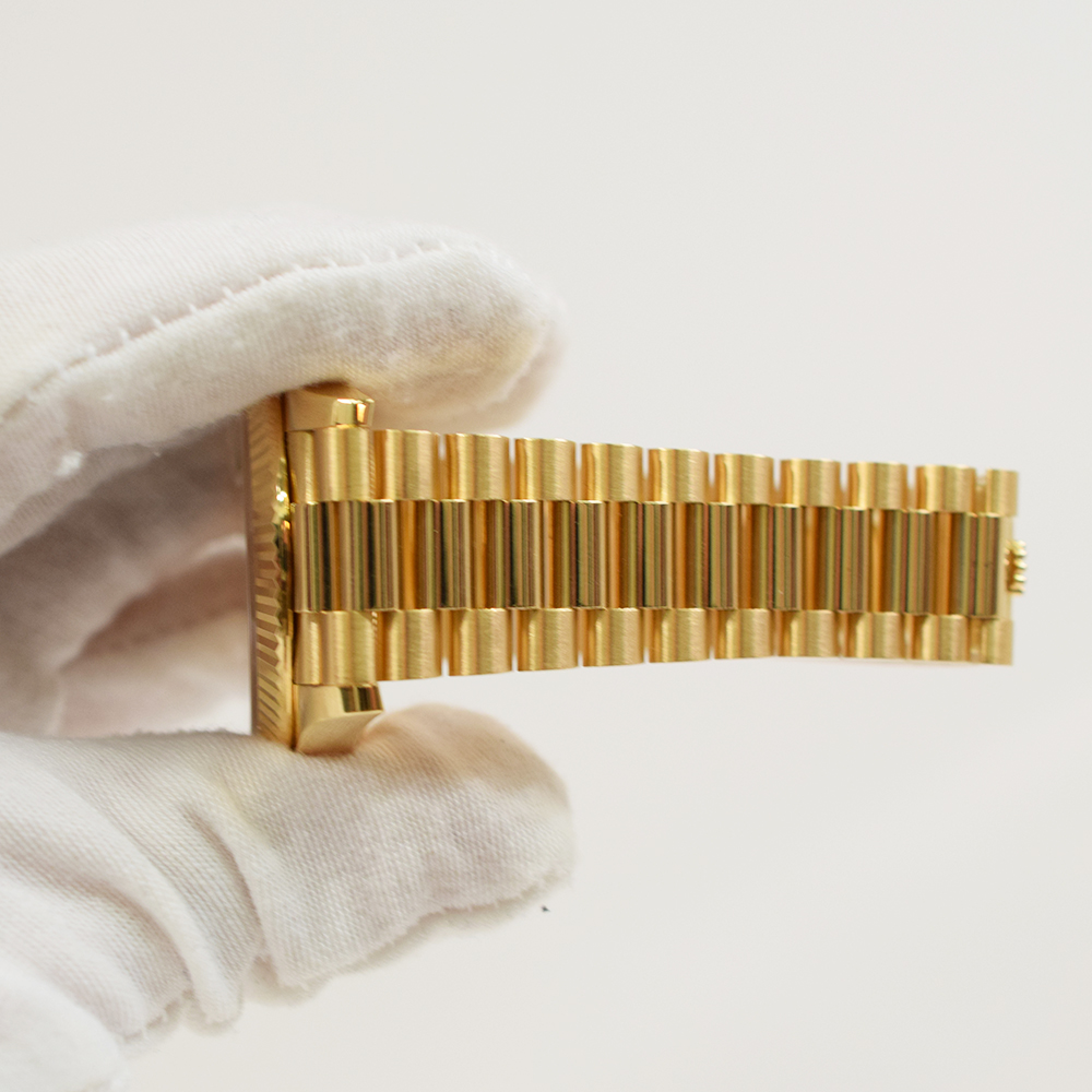 Day-Date Yellow Gold Green Ombré Dial Product Image 9