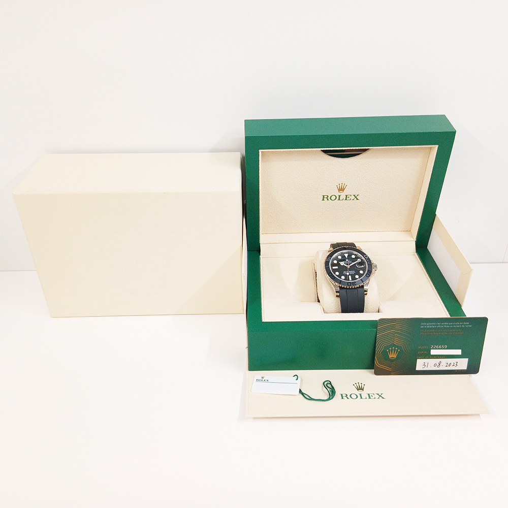 Yacht-Master White Gold Oysterflex Black Dial 42mm Product Image 9