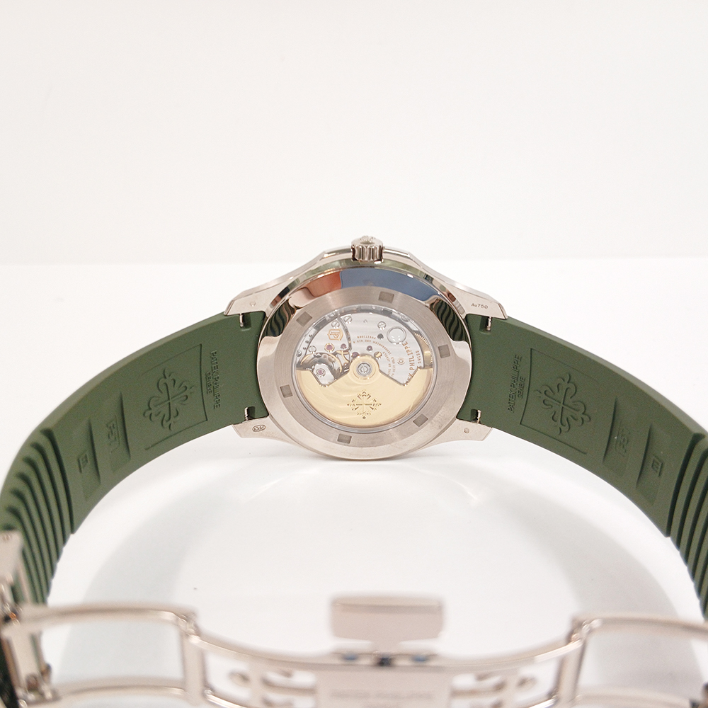 Aquanaut White Gold Green Dial 42mm Product Image 4