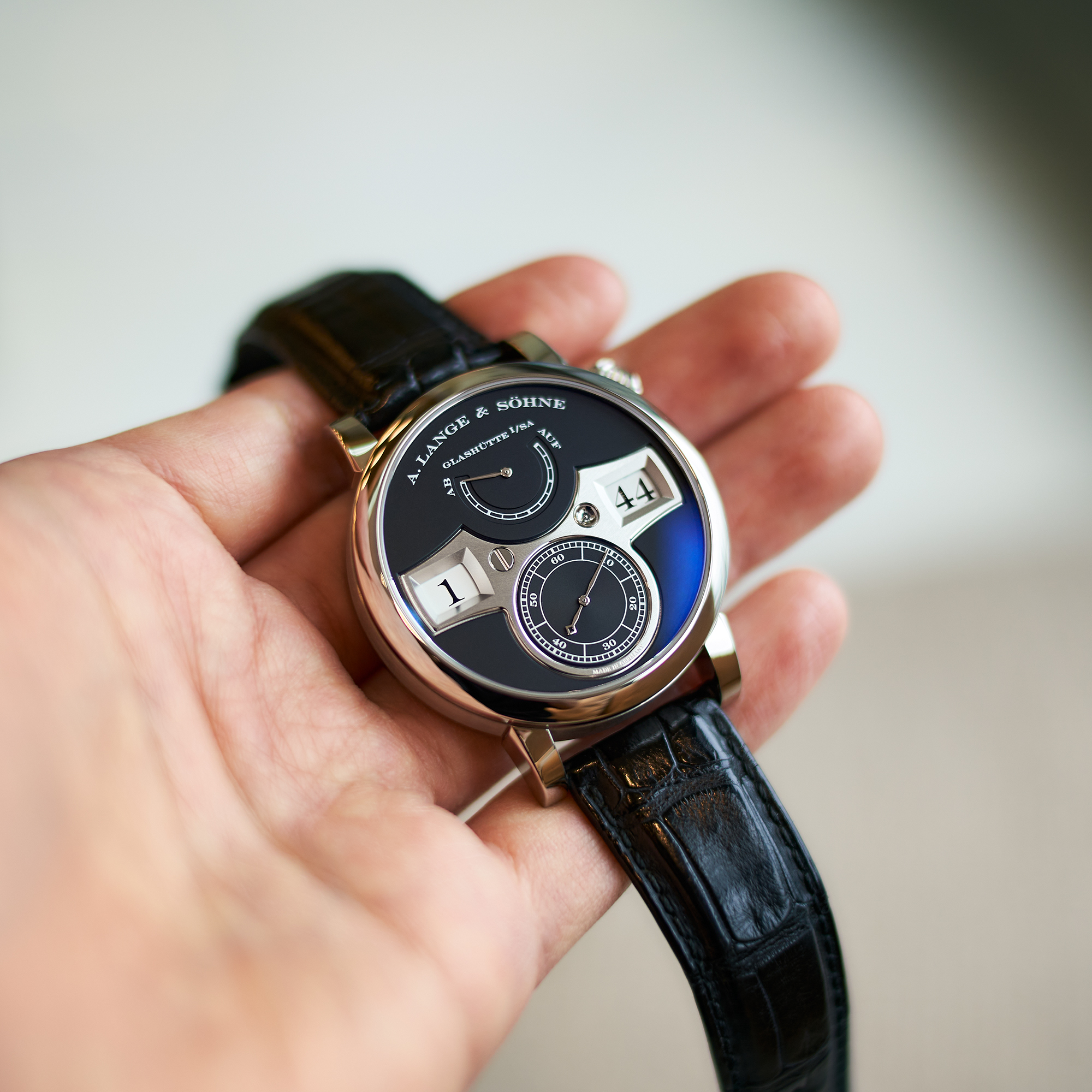 Zeitwerk White Gold Black Dial 41mm Product Image 13