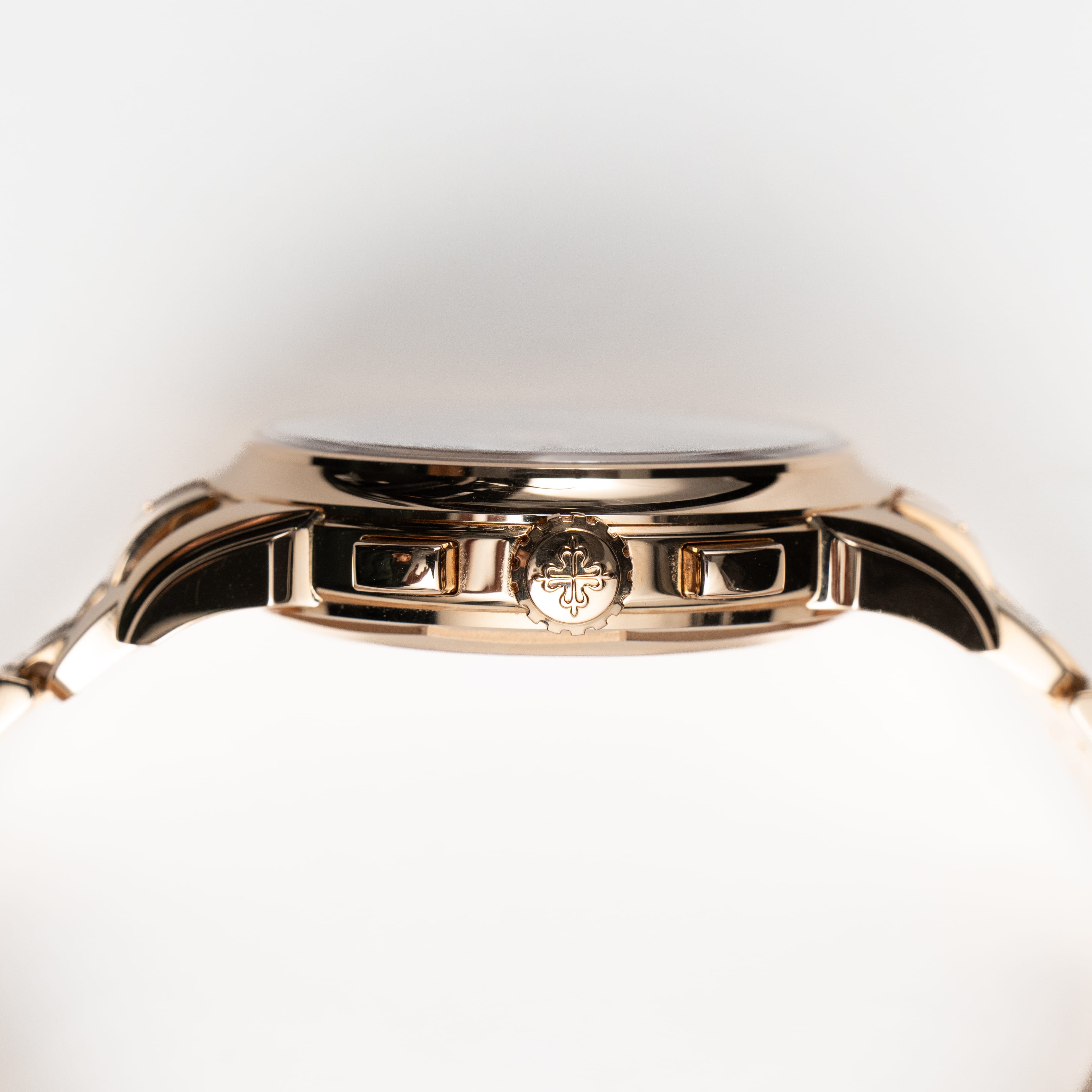 Perpetual Calendar Chronograph Rose Gold Black Dial 41mm Product Image 2