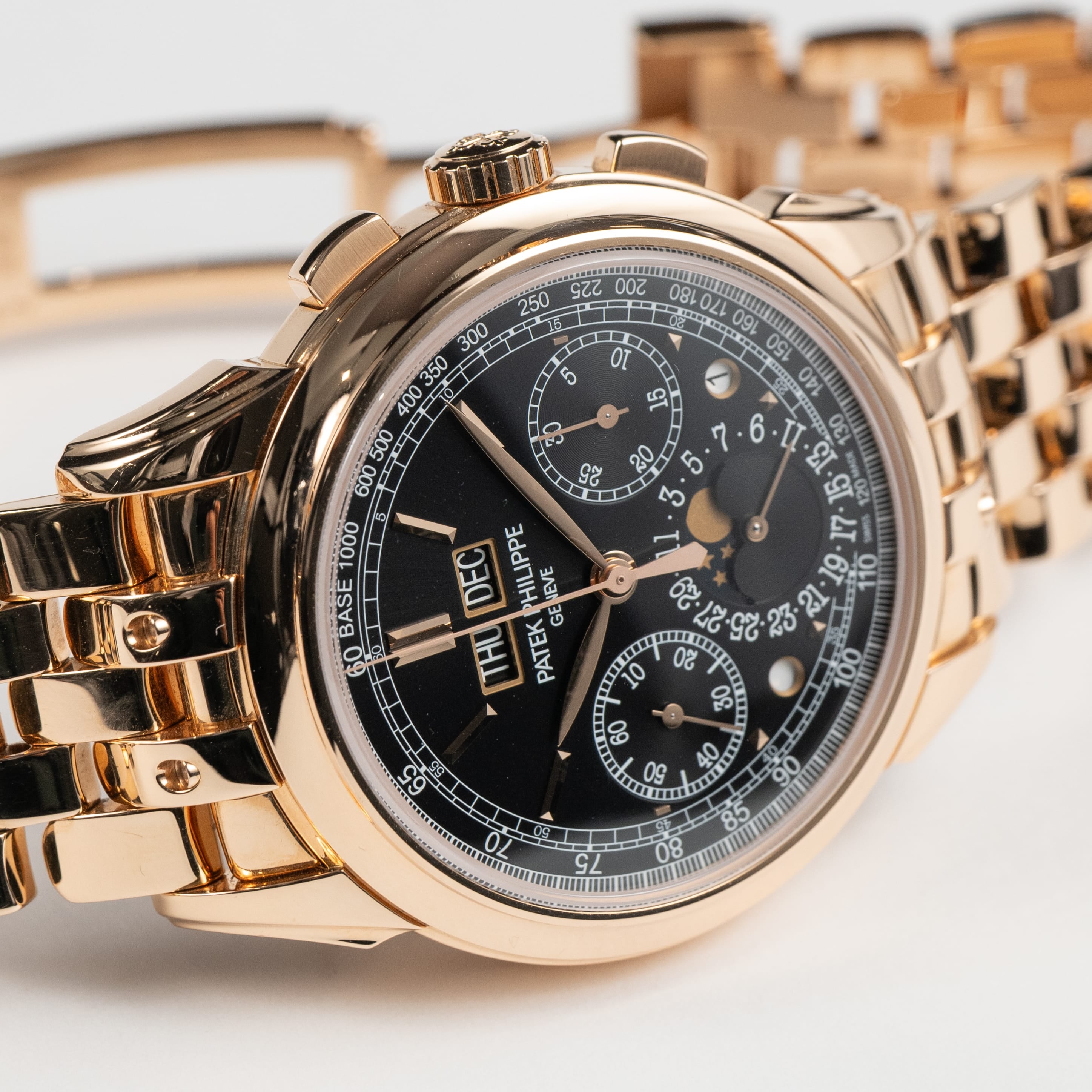Perpetual Calendar Chronograph Rose Gold Black Dial 41mm Product Image 5