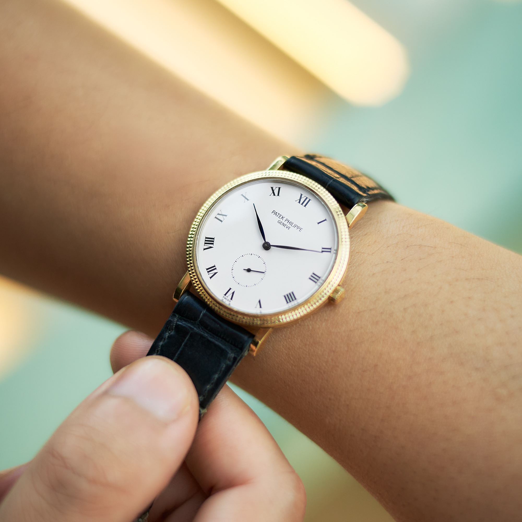 Calatrava Yellow Gold White Dial 33mm Product Image 11