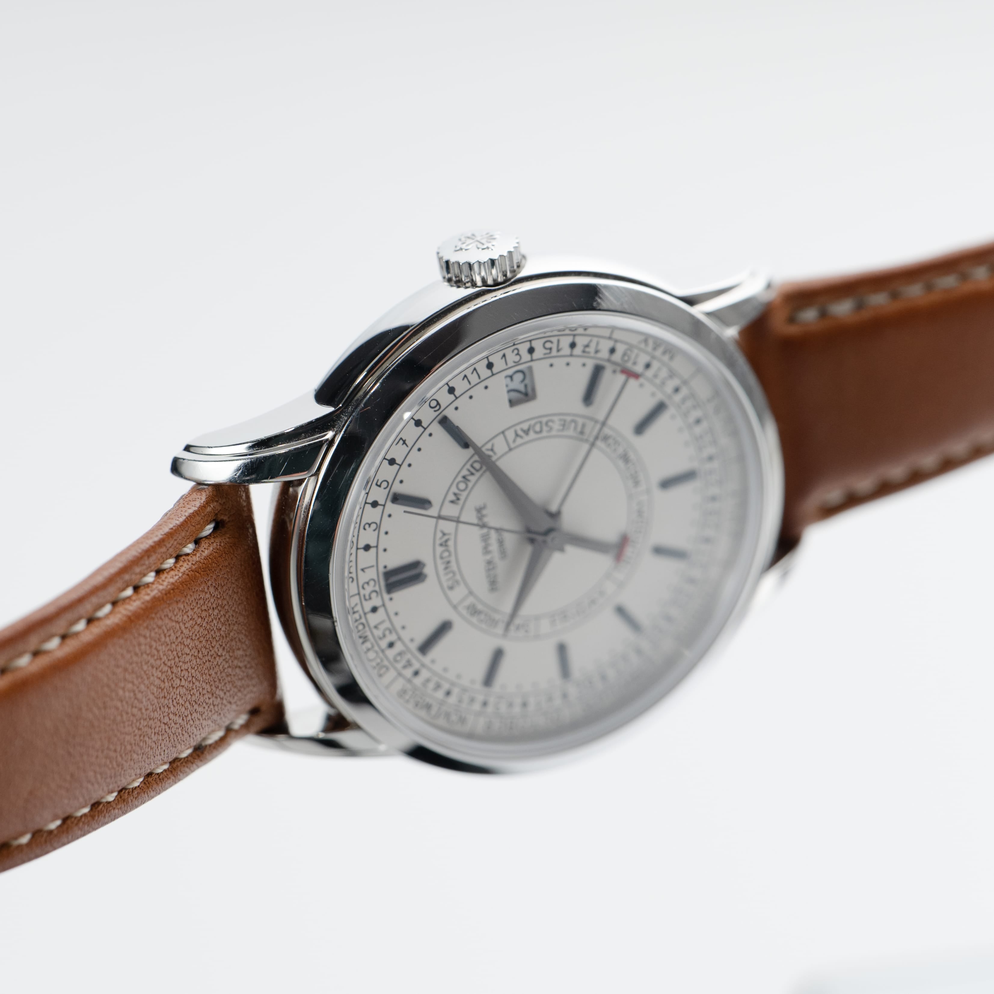 Calatrava Weekly Calendar Steel Silver Dial 40mm Product Image 5