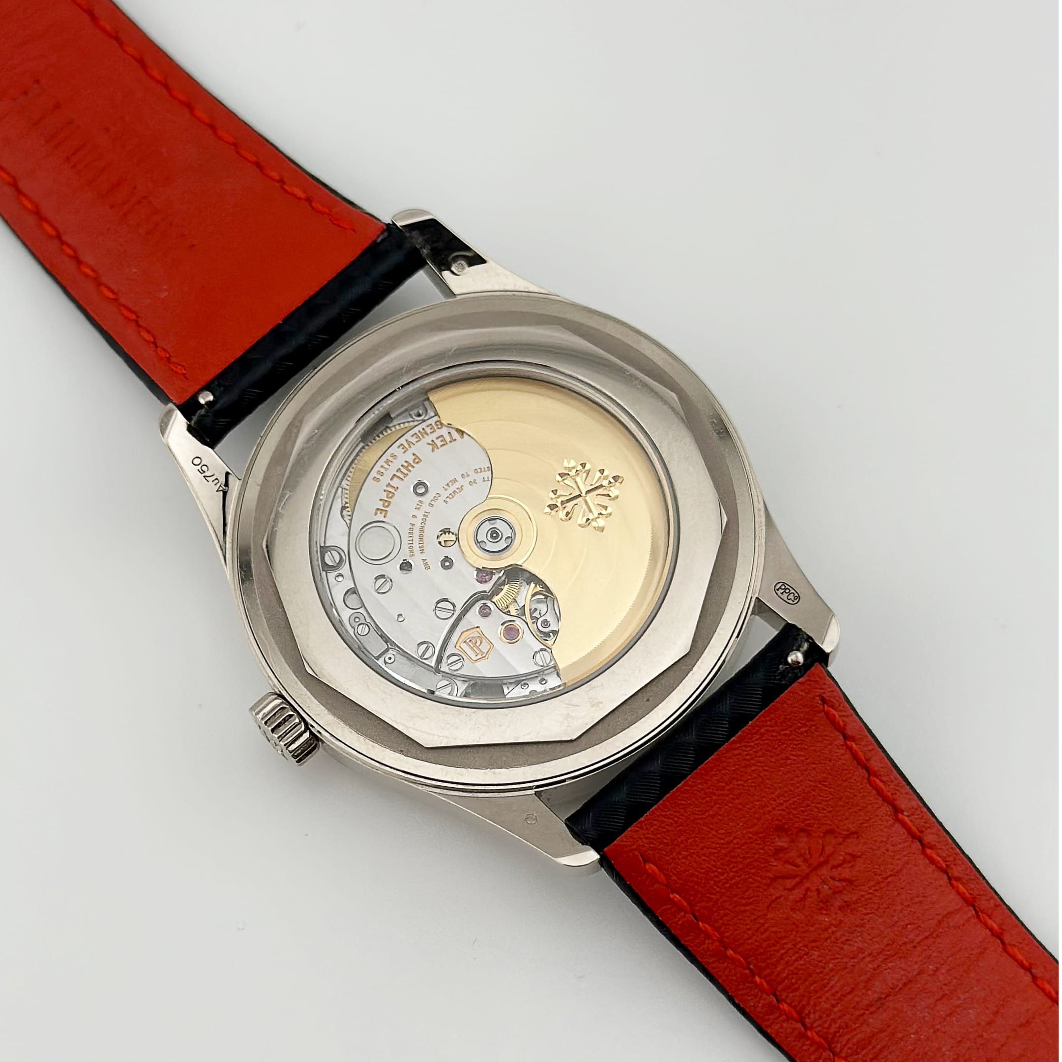 Calatrava White Gold Black Dial 40mm Product Image 7