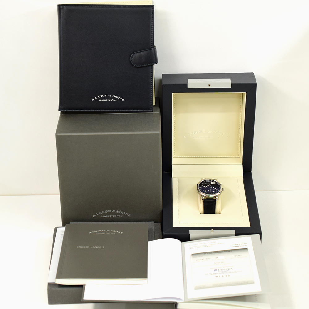 Lange 1 White Gold Black Dial 40mm Product Image 11