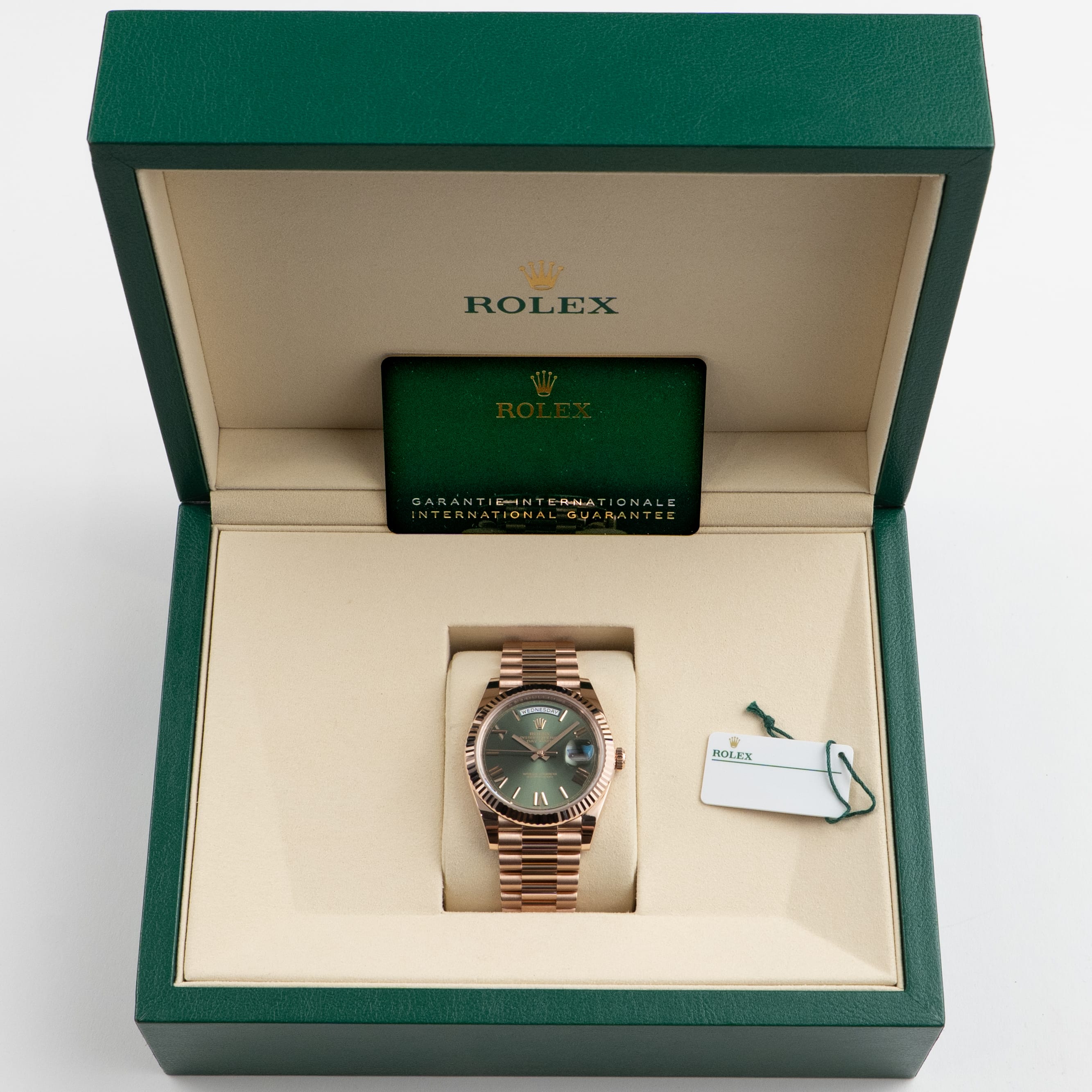 Day-Date Rose Gold Olive Dial 40mm Product Image 10