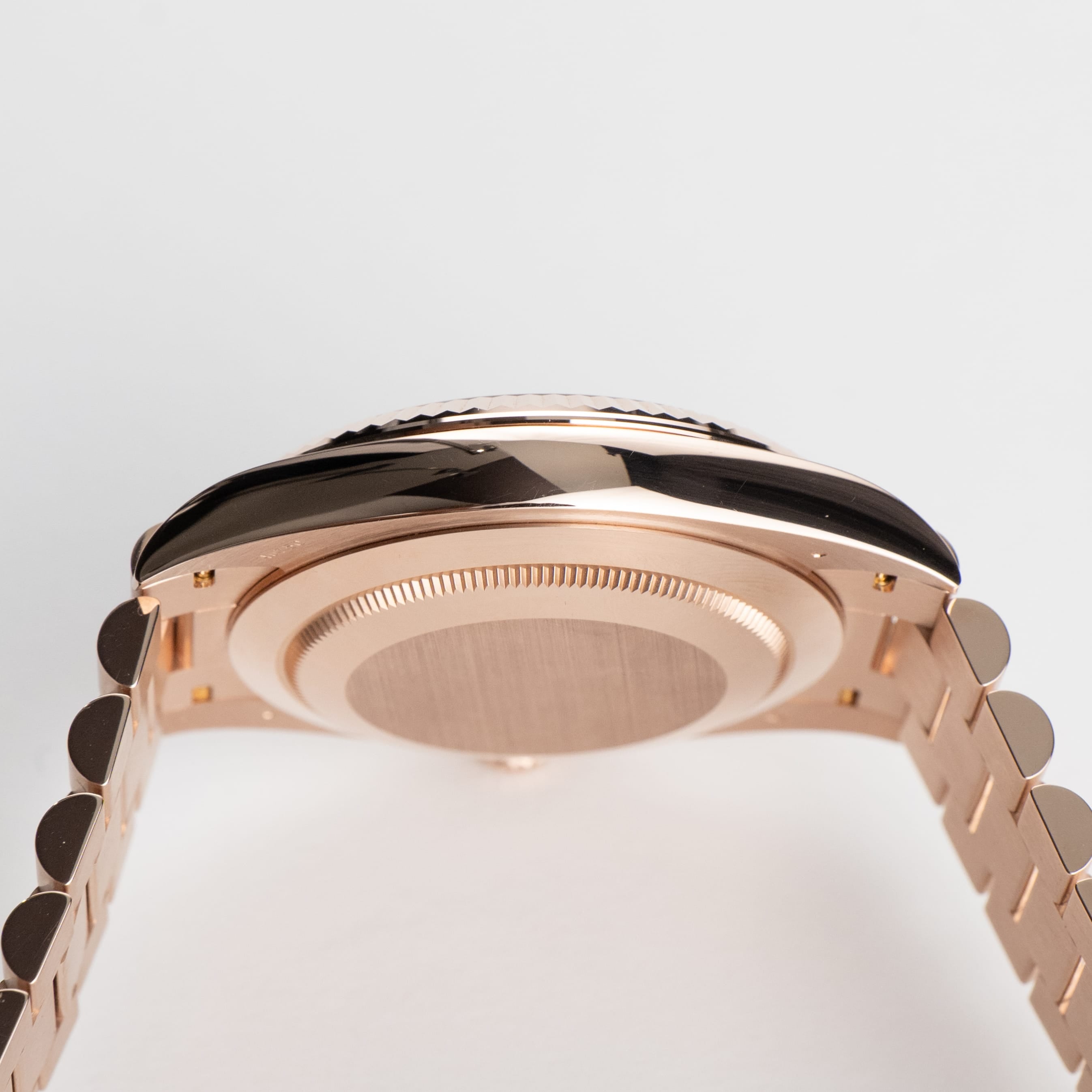Day-Date Rose Gold Olive Dial 40mm Product Image 7
