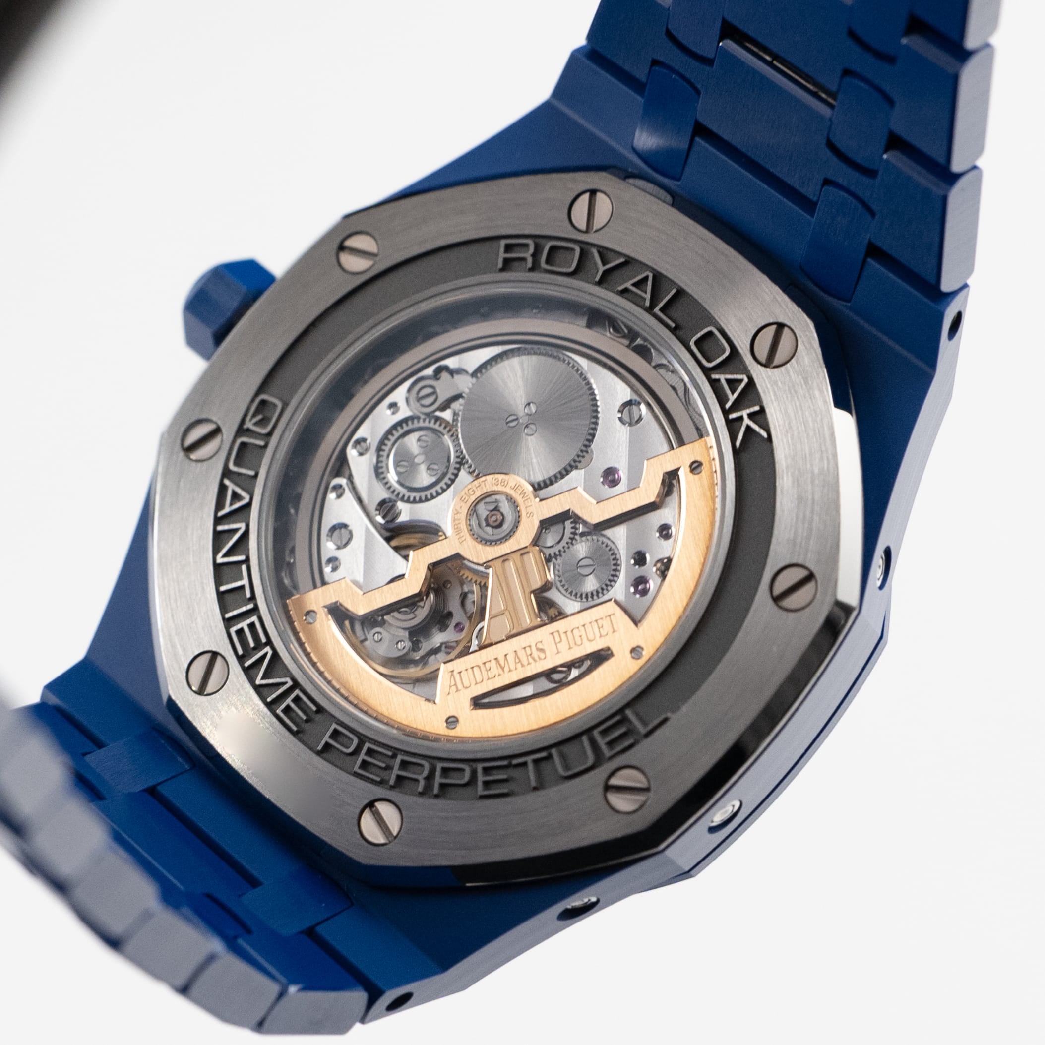 Royal Oak Perpetual Calendar Ceramic Blue Dial 41mm Product Image 2