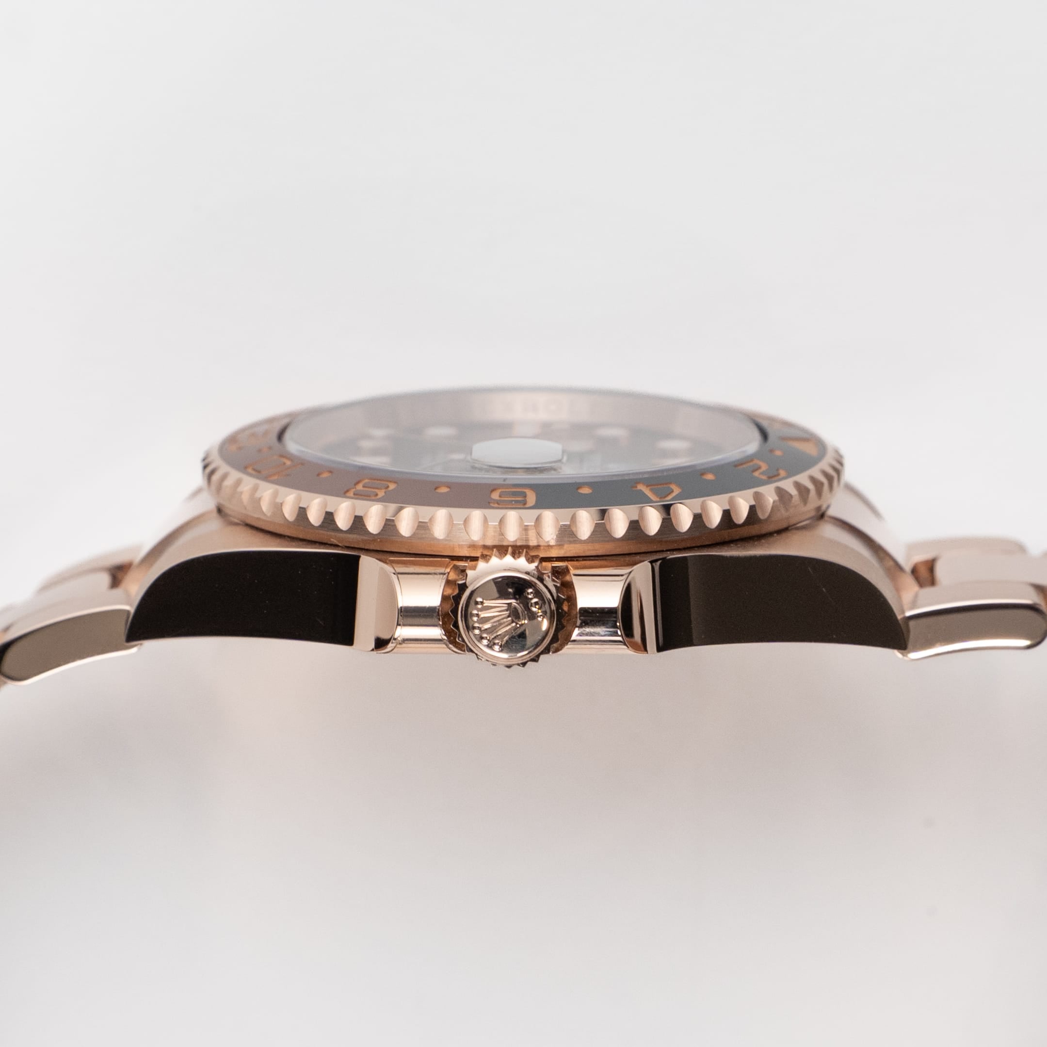 GMT-Master II "Rootbeer" Rose Gold Black Dial 40mm Product Image 6