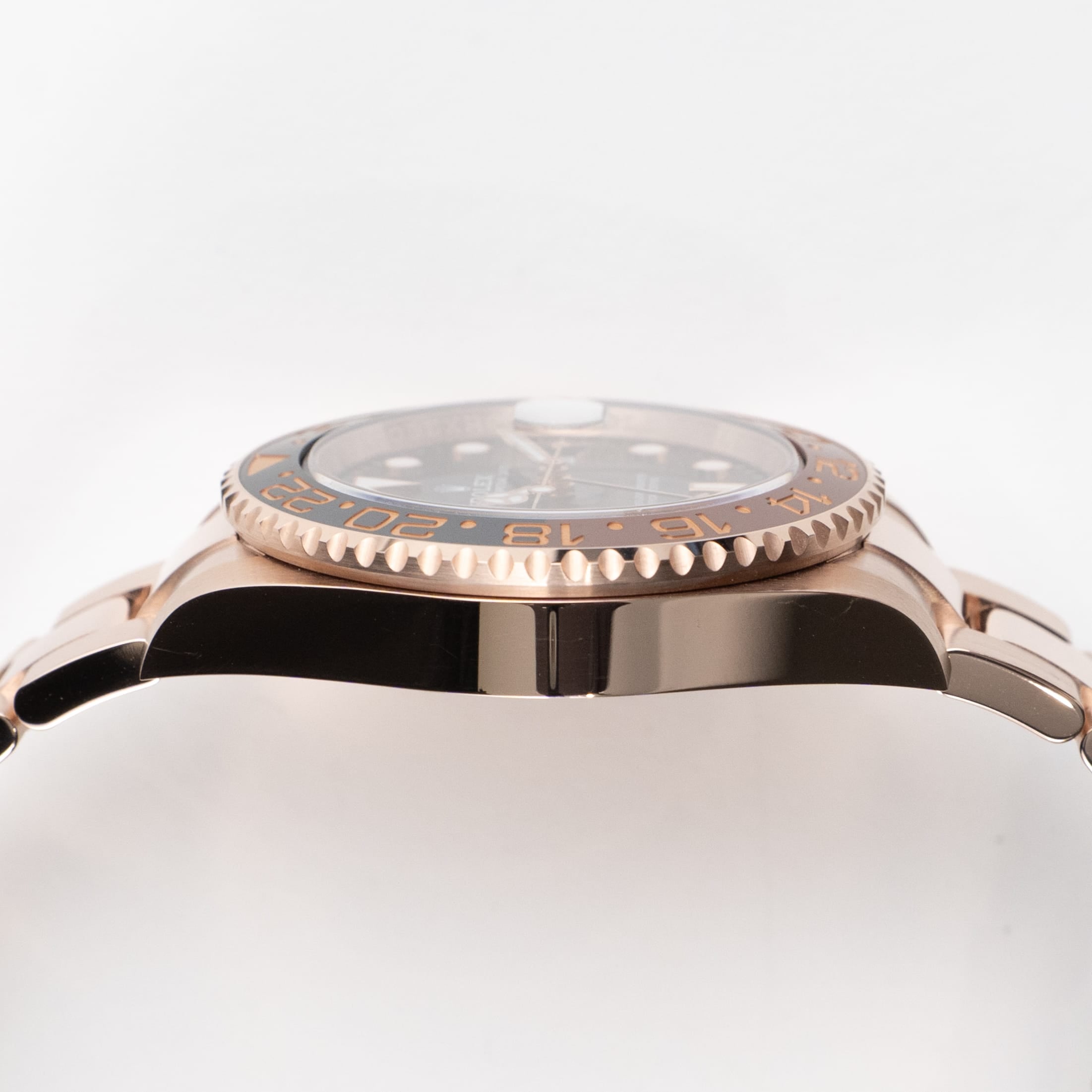 GMT-Master II "Rootbeer" Rose Gold Black Dial 40mm Product Image 7