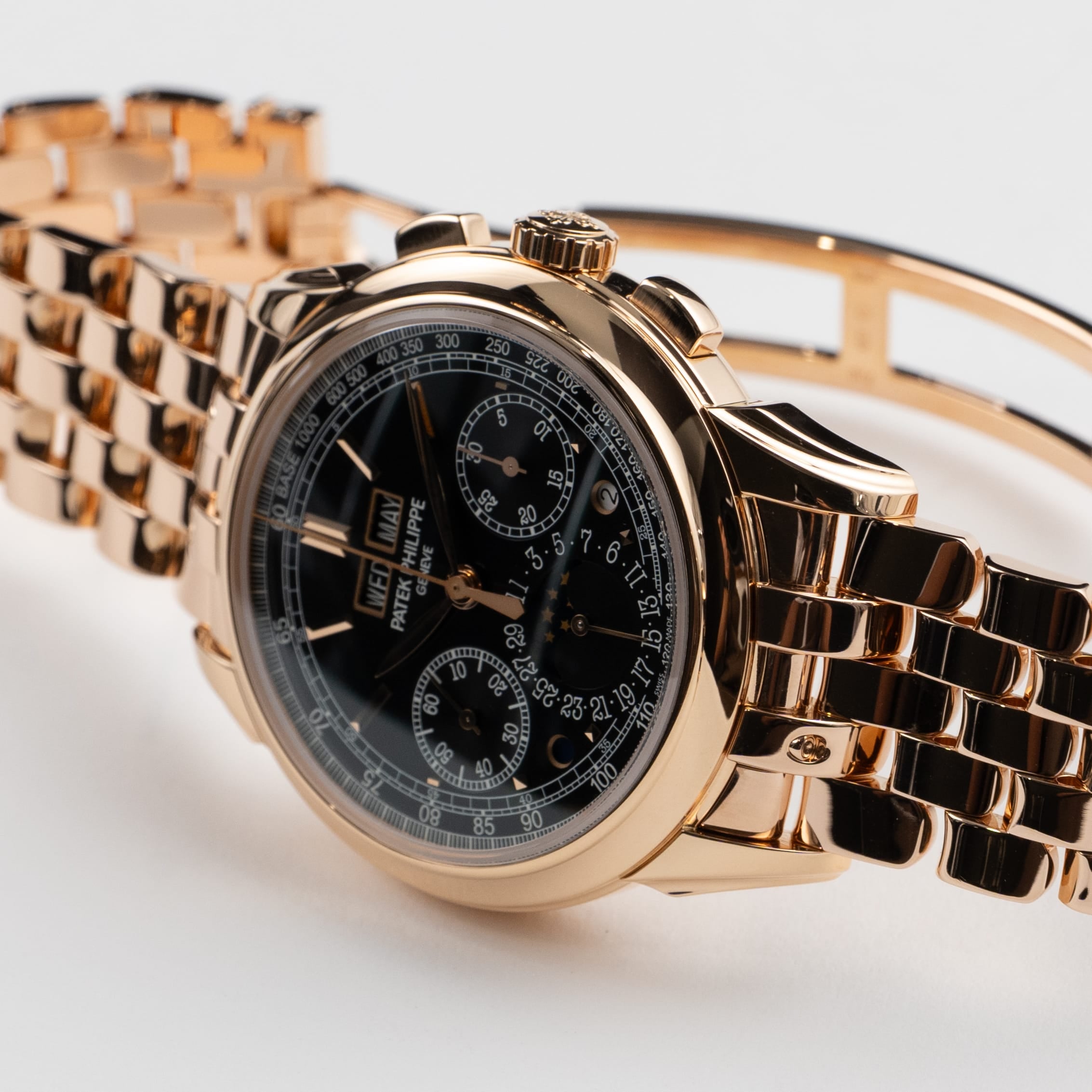 Perpetual Calendar Chronograph Rose Gold Black Dial 41mm Product Image 2