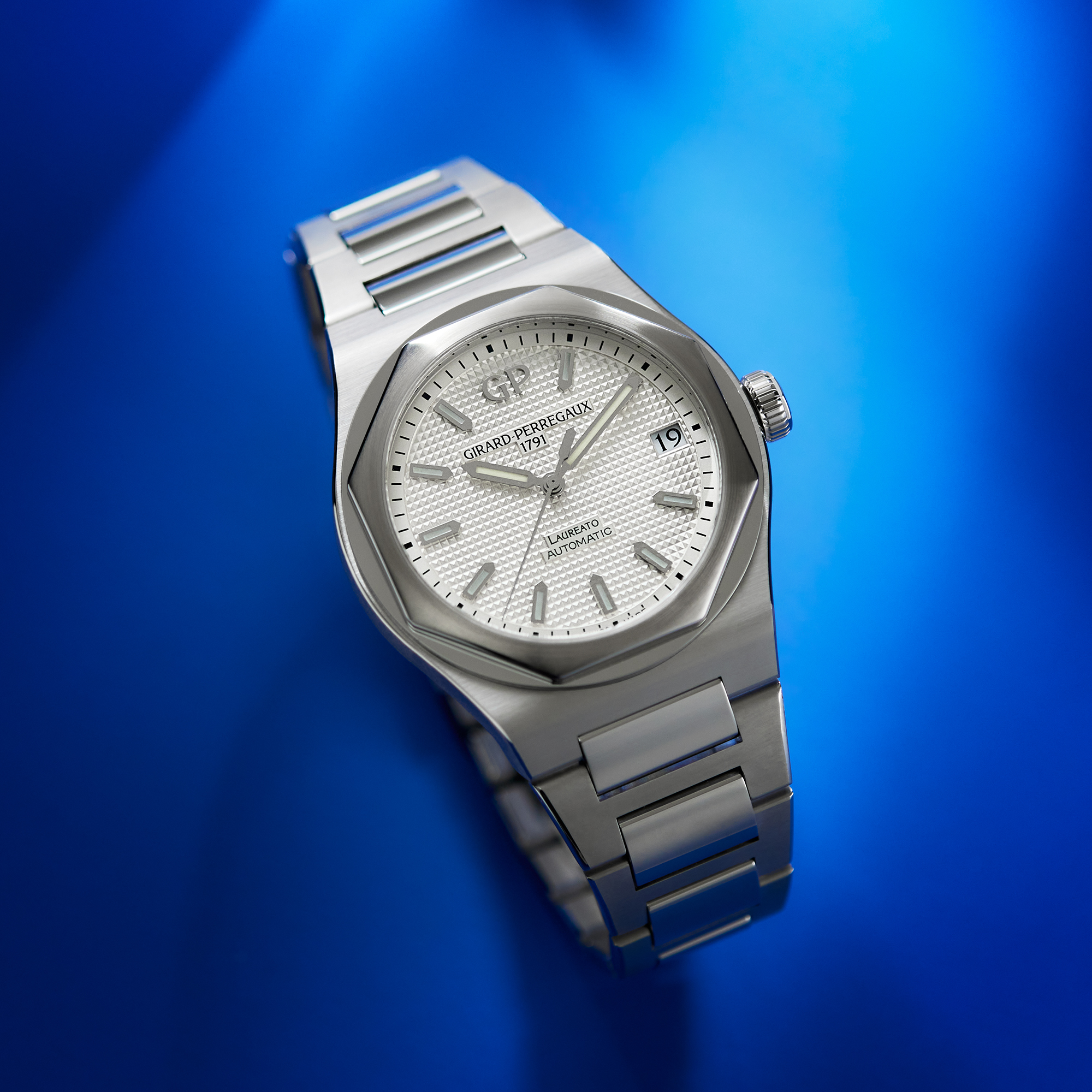 Laureato Steel Silver Dial 42mm Product Image 10